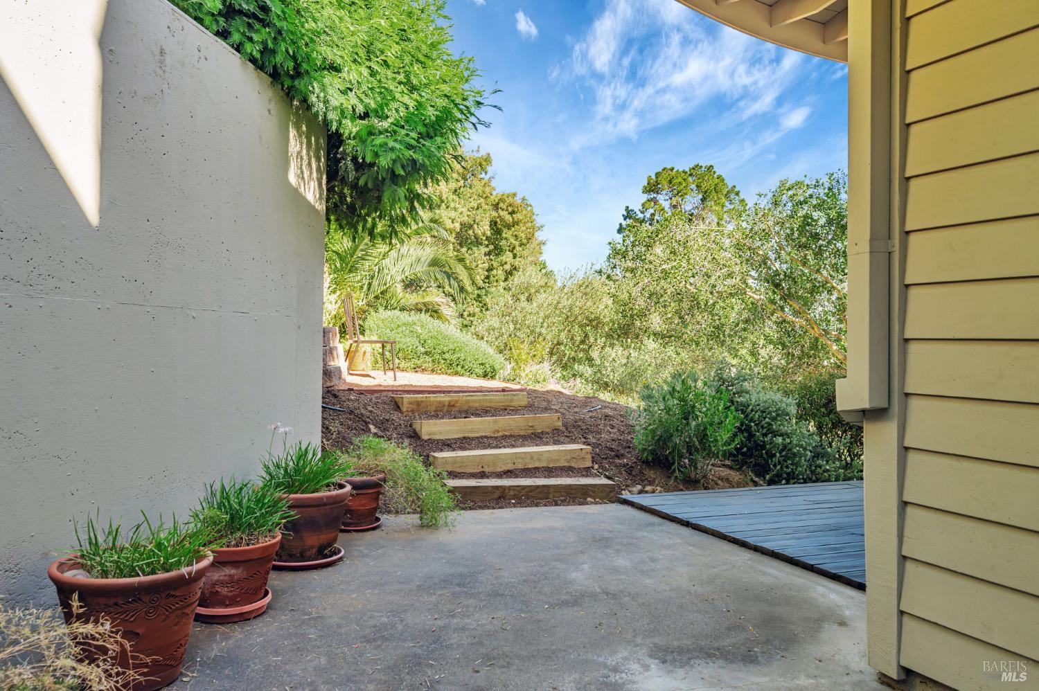 Detail Gallery Image 44 of 60 For 55 Tamalpais Rd, Kentfield,  CA 94904 - 4 Beds | 4 Baths