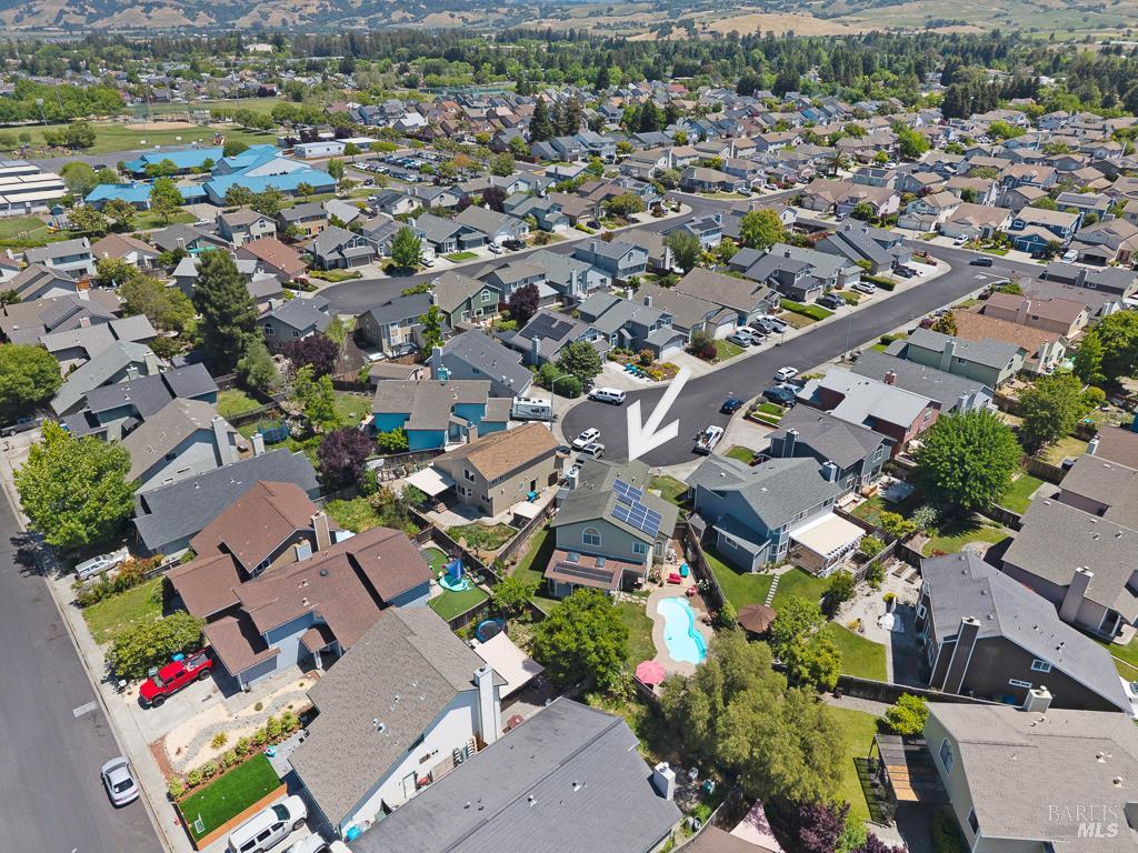 Detail Gallery Image 44 of 46 For 1405 Montana Pl, Rohnert Park,  CA 94928 - 4 Beds | 2/1 Baths