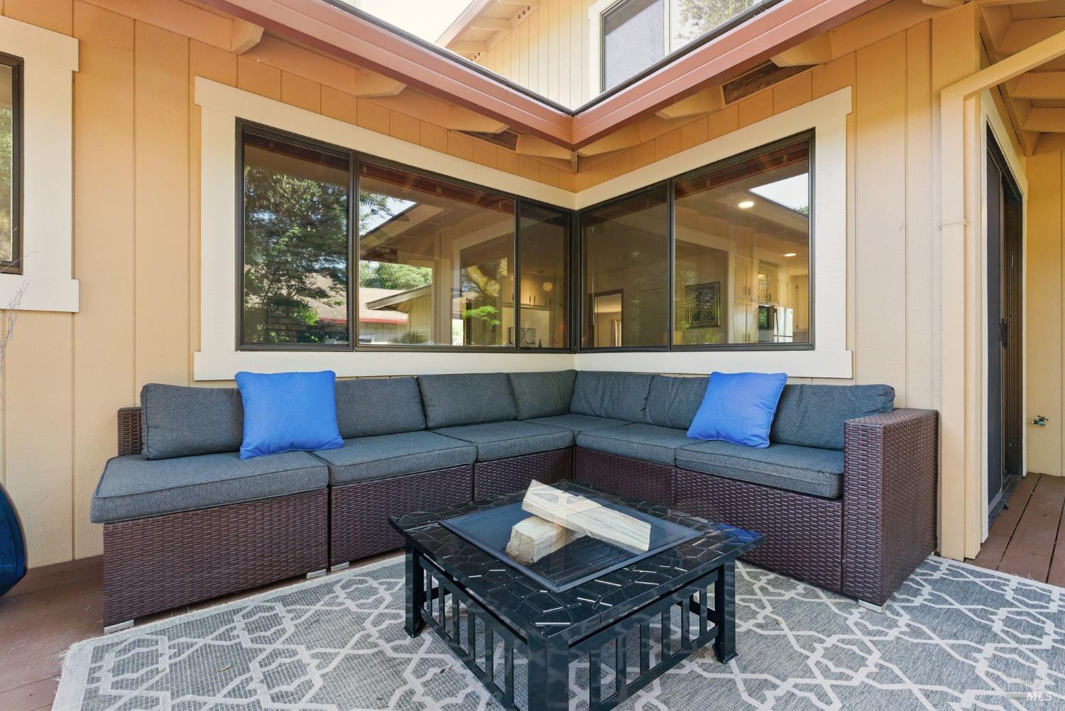 Detail Gallery Image 50 of 61 For 4620 Morris Ct, Santa Rosa,  CA 95405 - 4 Beds | 3 Baths