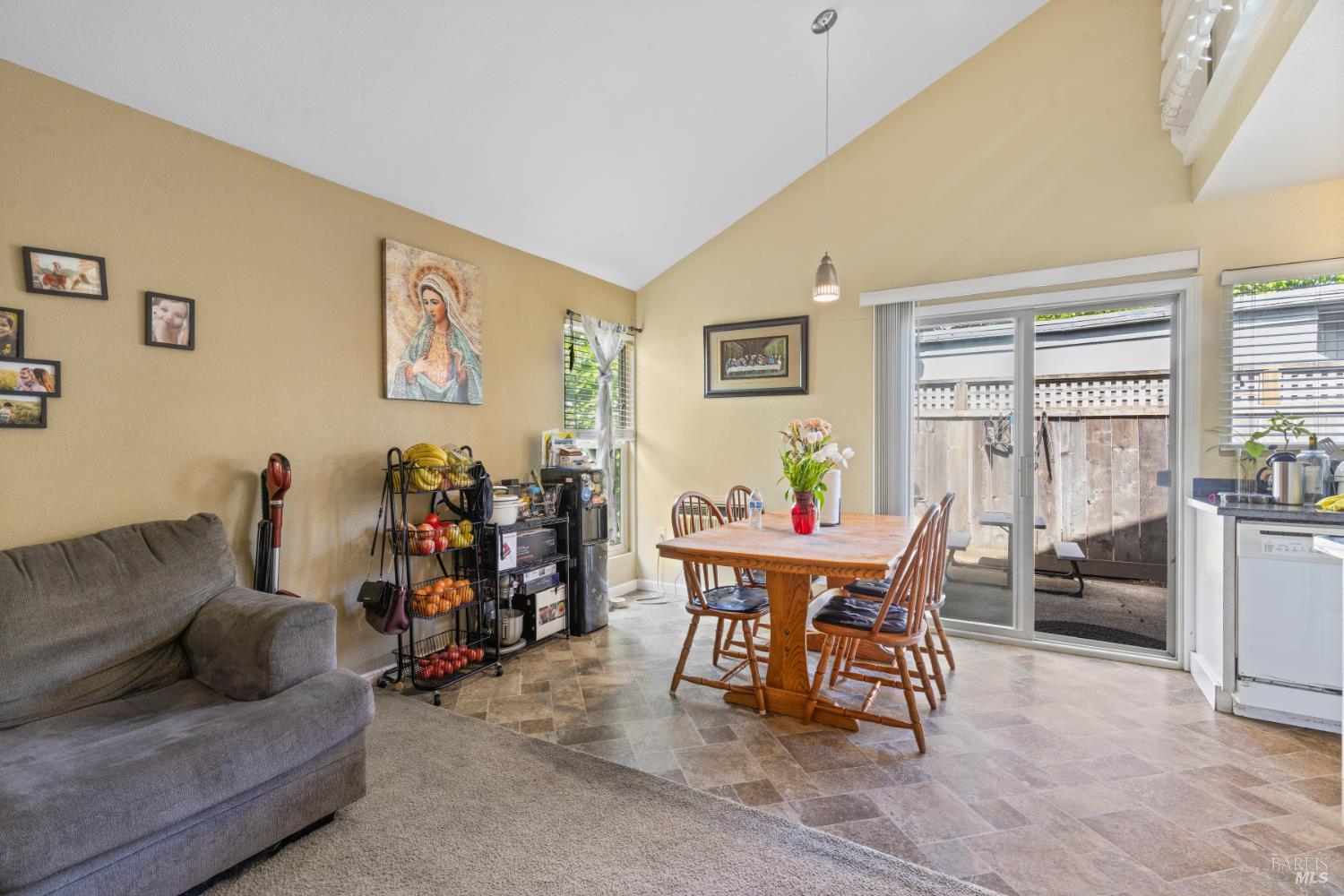 Detail Gallery Image 5 of 46 For 50 S a St, Santa Rosa,  CA 95401 - – Beds | – Baths