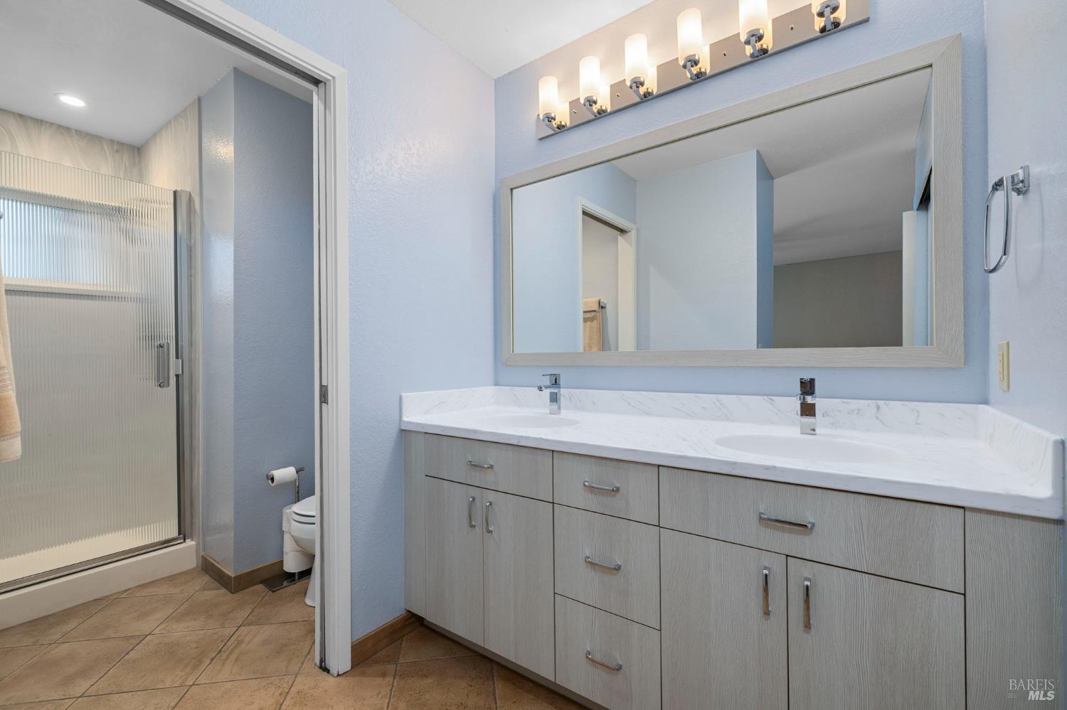 Detail Gallery Image 23 of 52 For 3429 Castlerock Ct, Santa Rosa,  CA 95404 - 4 Beds | 2 Baths