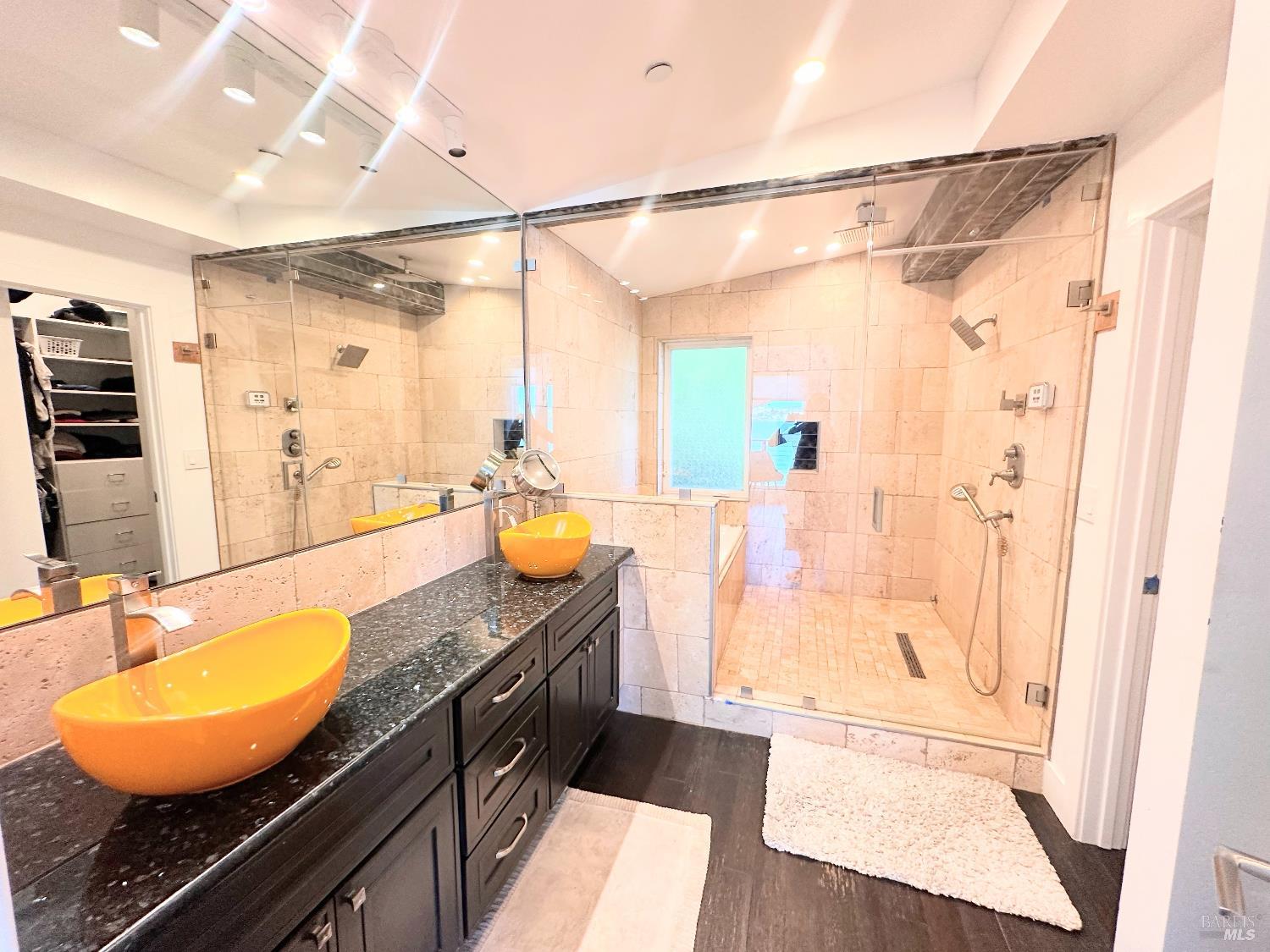 Detail Gallery Image 25 of 53 For 5148 E Paradise Dr, Corte Madera,  CA 94925 - 5 Beds | 5 Baths
