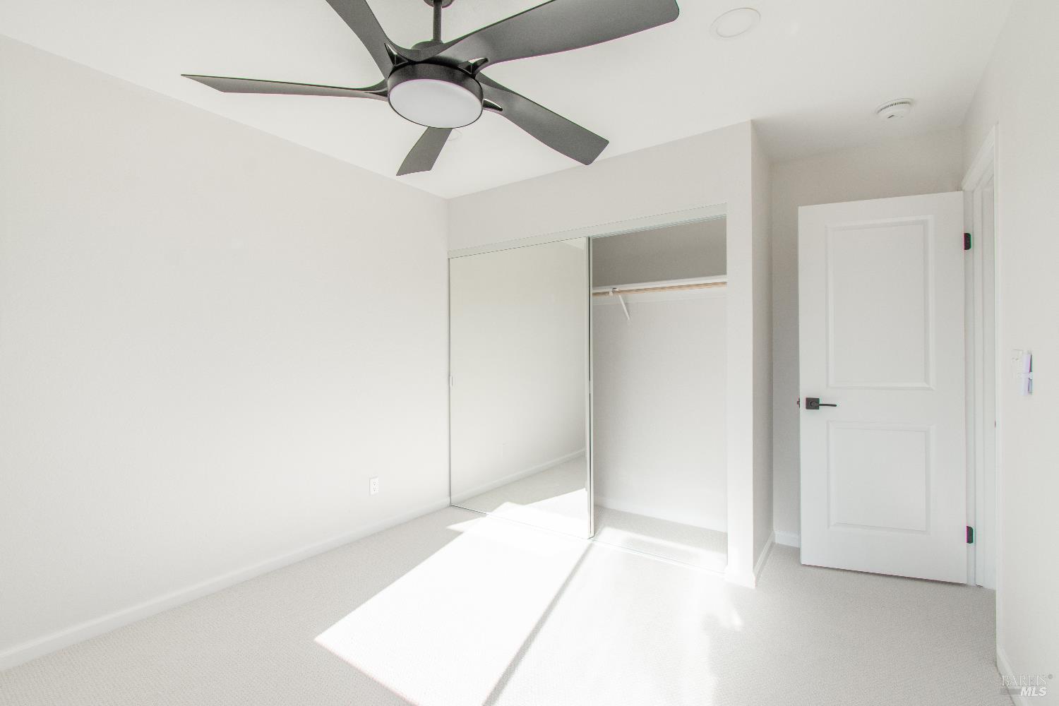 Detail Gallery Image 24 of 51 For 1986 Larchmont Cir, Fairfield,  CA 94534 - 3 Beds | 2/1 Baths
