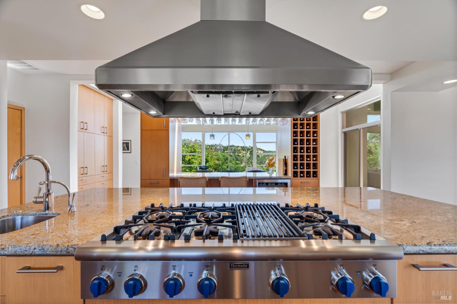 Detail Gallery Image 22 of 54 For 48 Longhorn Ridge Rd, Napa,  CA 94558 - 3 Beds | 3/1 Baths
