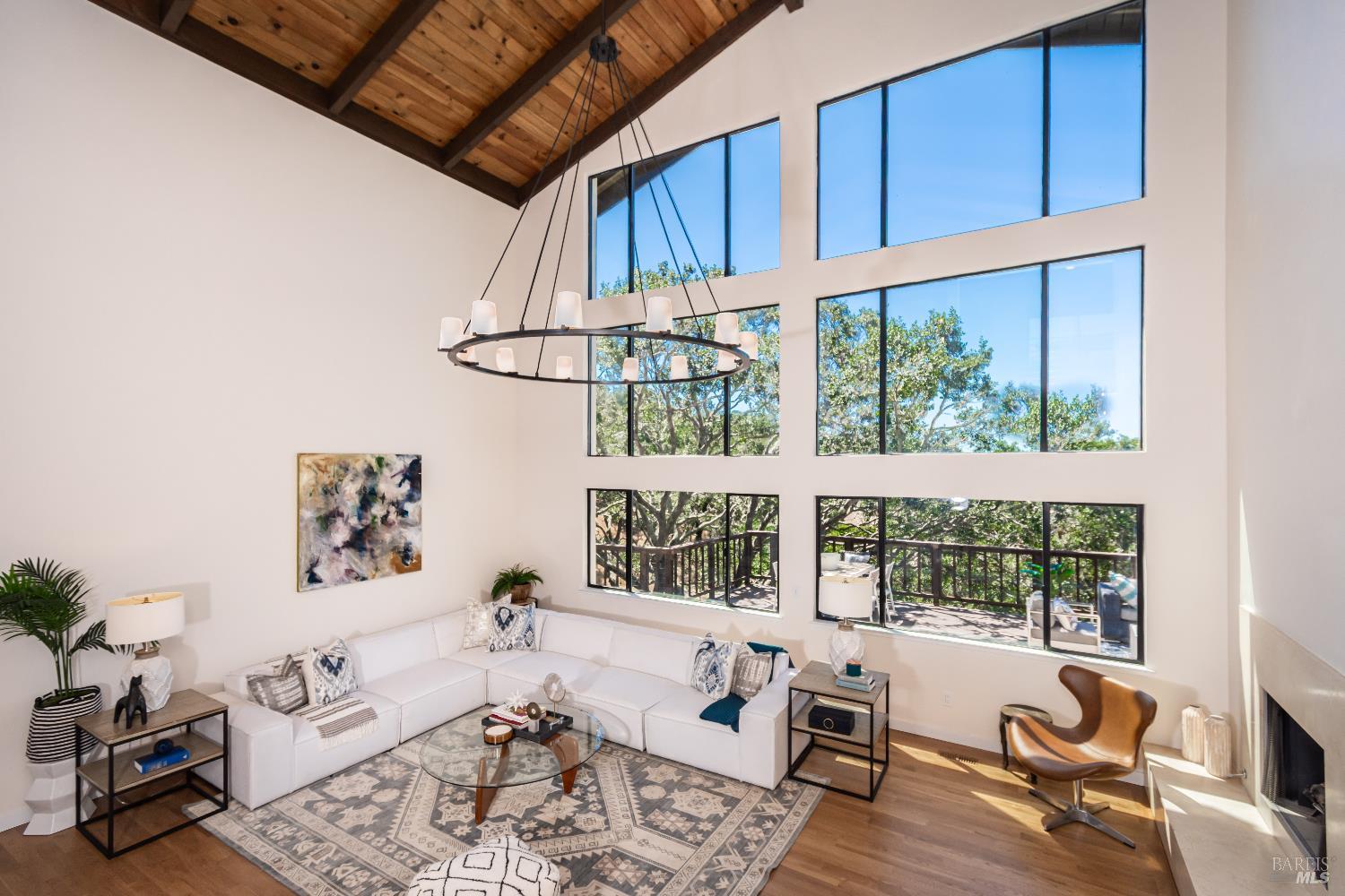 Detail Gallery Image 10 of 79 For 1043 La Quinta Ct, Napa,  CA 94559 - 4 Beds | 3/1 Baths