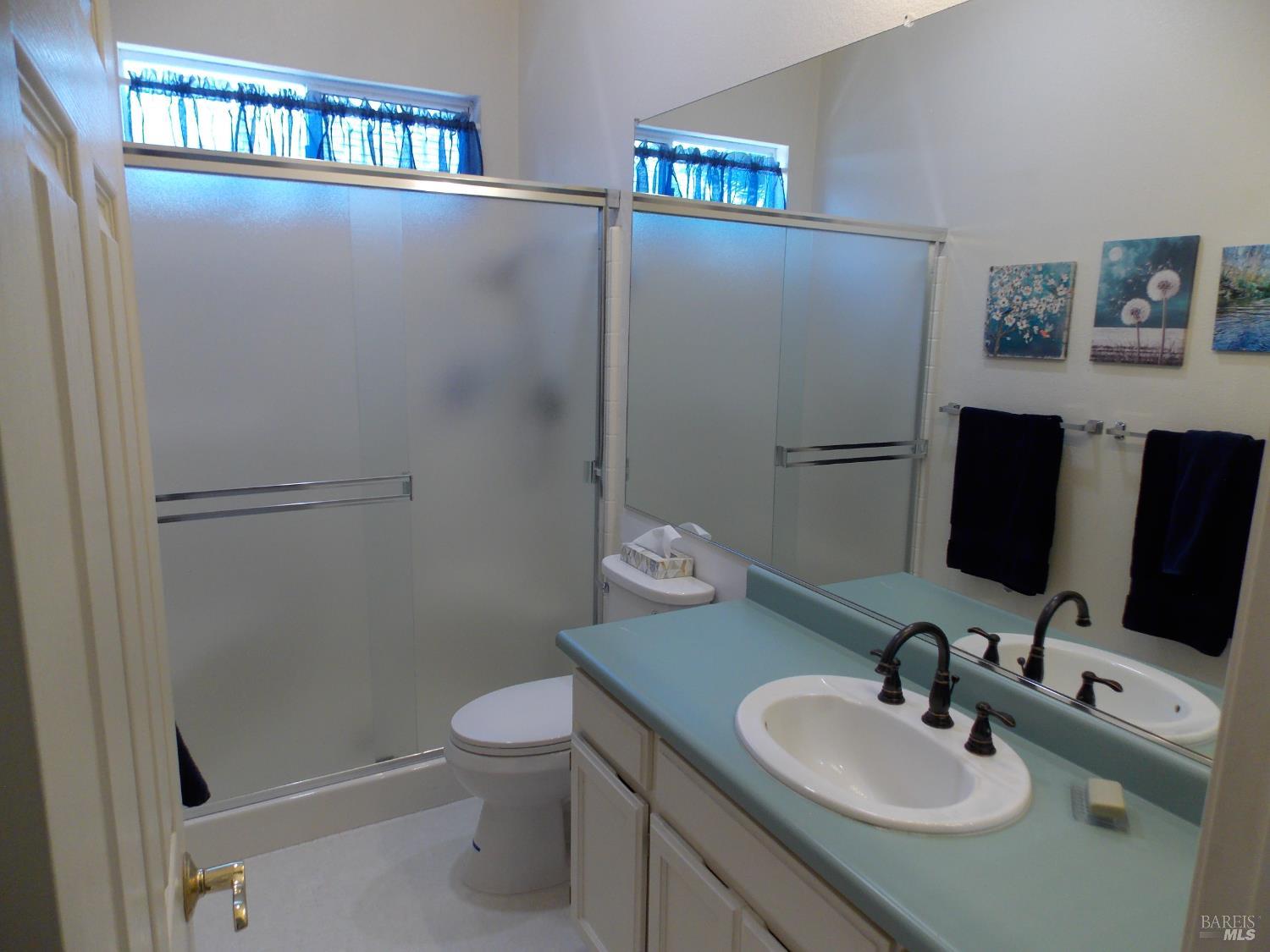 Detail Gallery Image 21 of 36 For 834 Glen Miller Dr, Windsor,  CA 95492 - 2 Beds | 2 Baths