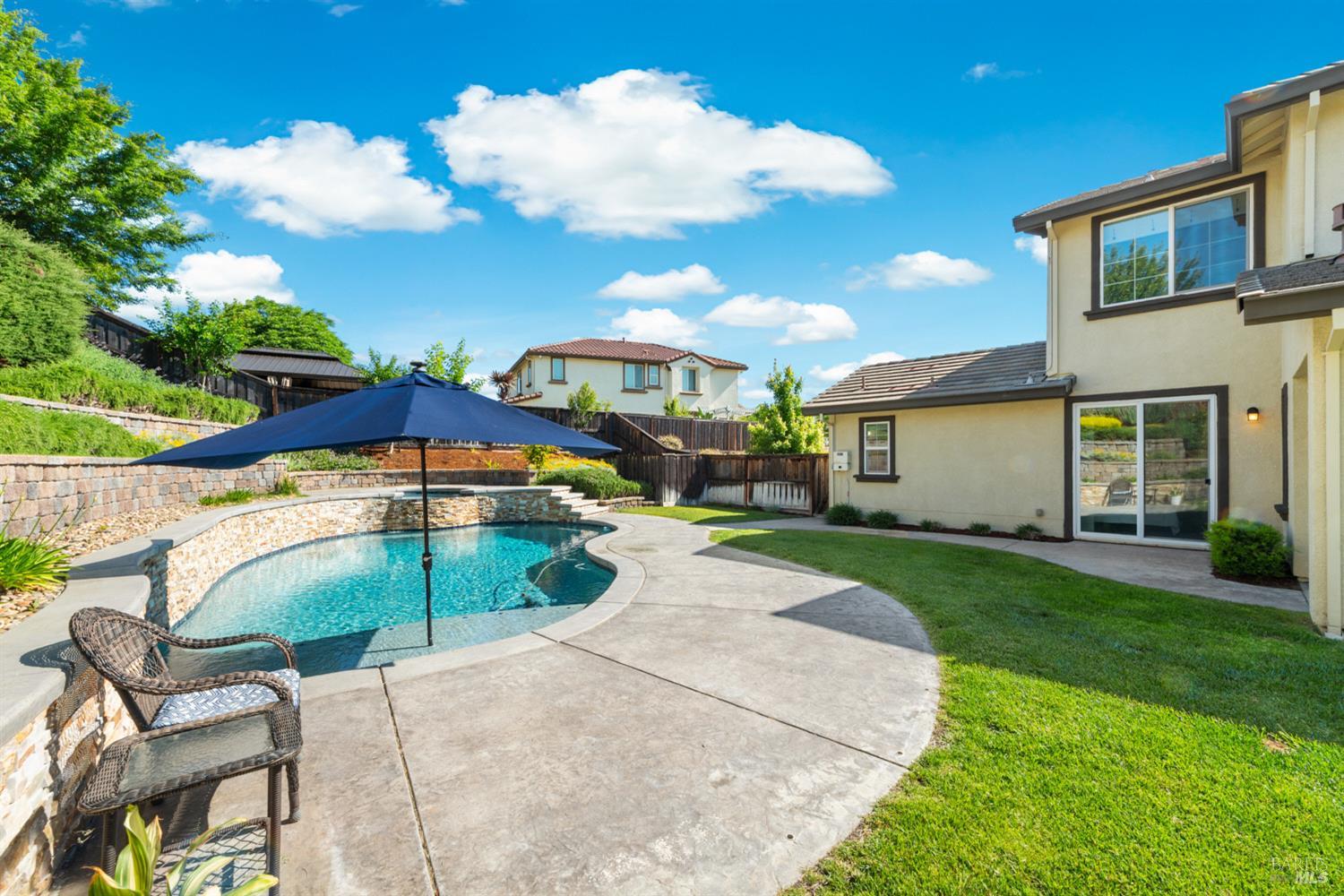 Detail Gallery Image 57 of 66 For 4012 Jade Crest Hill Way, Vacaville,  CA 95688 - 6 Beds | 4/1 Baths