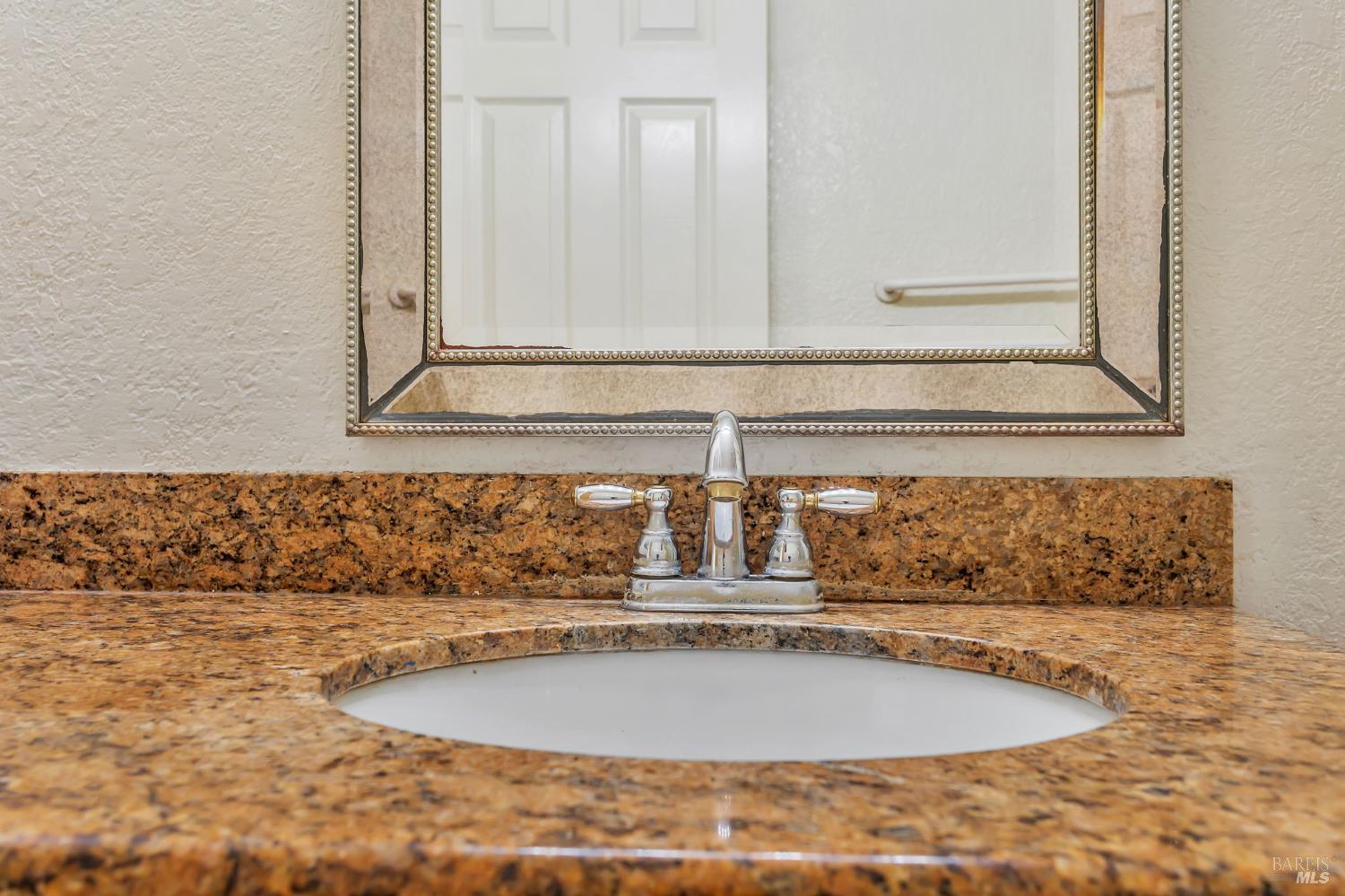 Detail Gallery Image 39 of 46 For 1001 Suffolk Way, Fairfield,  CA 94533 - 5 Beds | 3 Baths