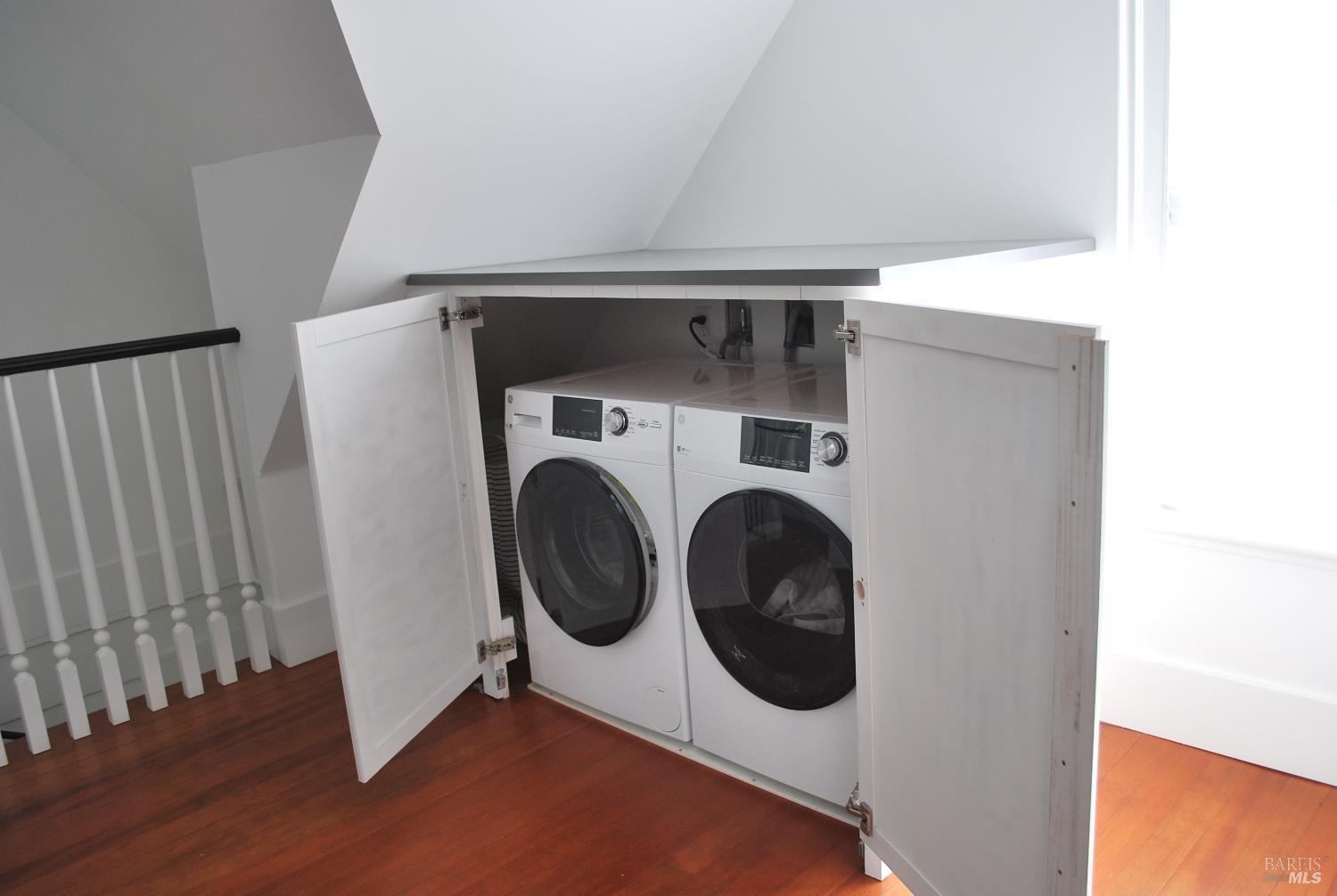Detail Gallery Image 23 of 50 For 1801 Bodega Ave, Petaluma,  CA 94952 - 5 Beds | 2/1 Baths