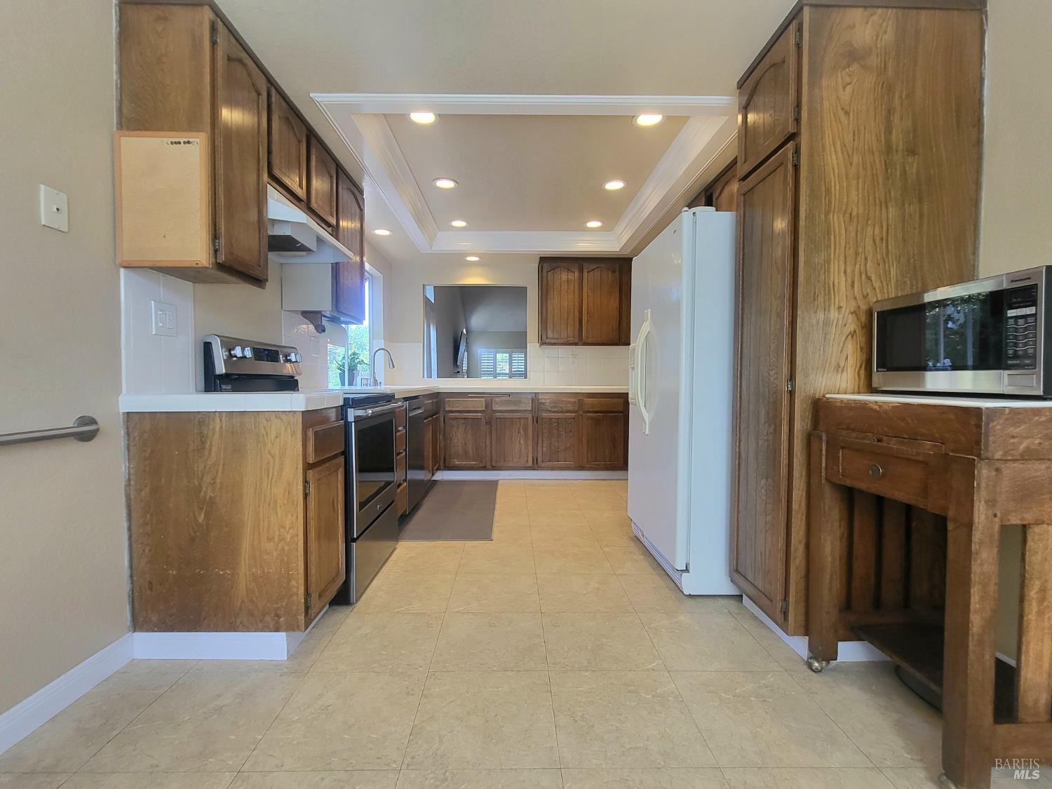 Detail Gallery Image 11 of 36 For 170 Moonraker Ct, Vallejo,  CA 94590 - 3 Beds | 2 Baths