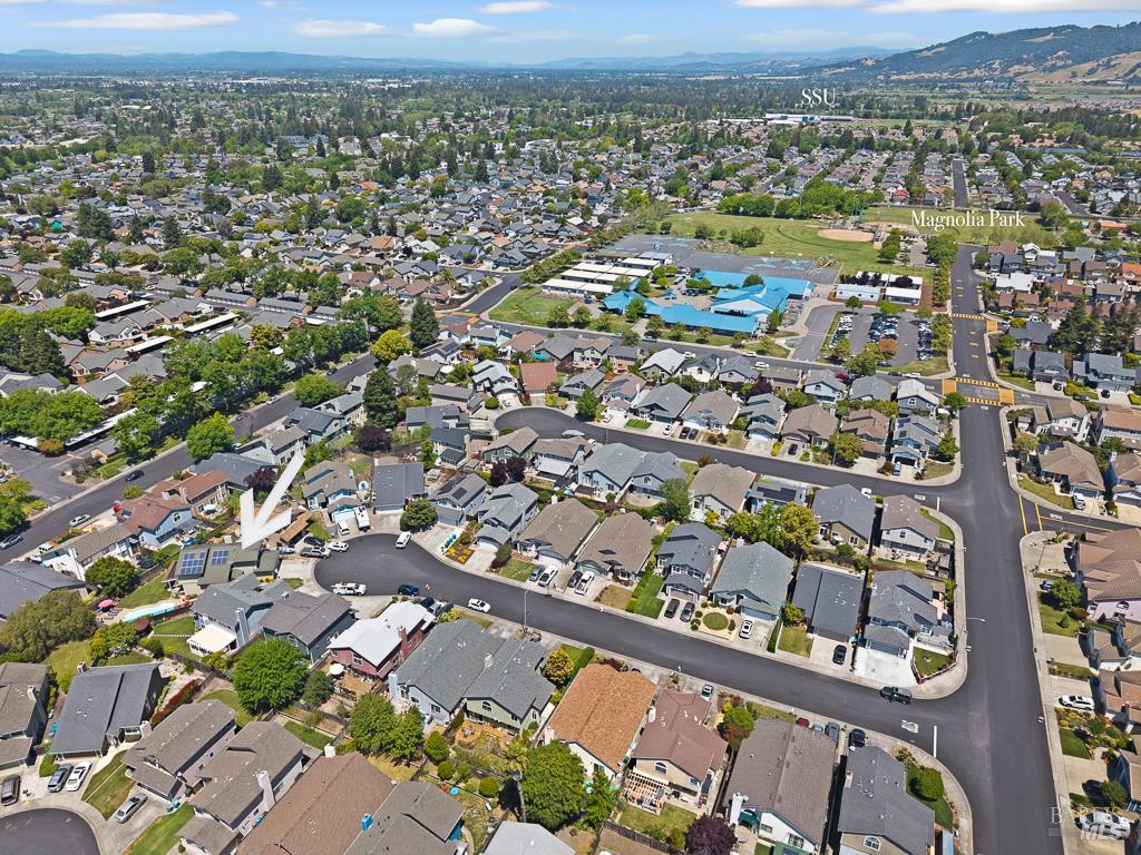 Detail Gallery Image 43 of 46 For 1405 Montana Pl, Rohnert Park,  CA 94928 - 4 Beds | 2/1 Baths