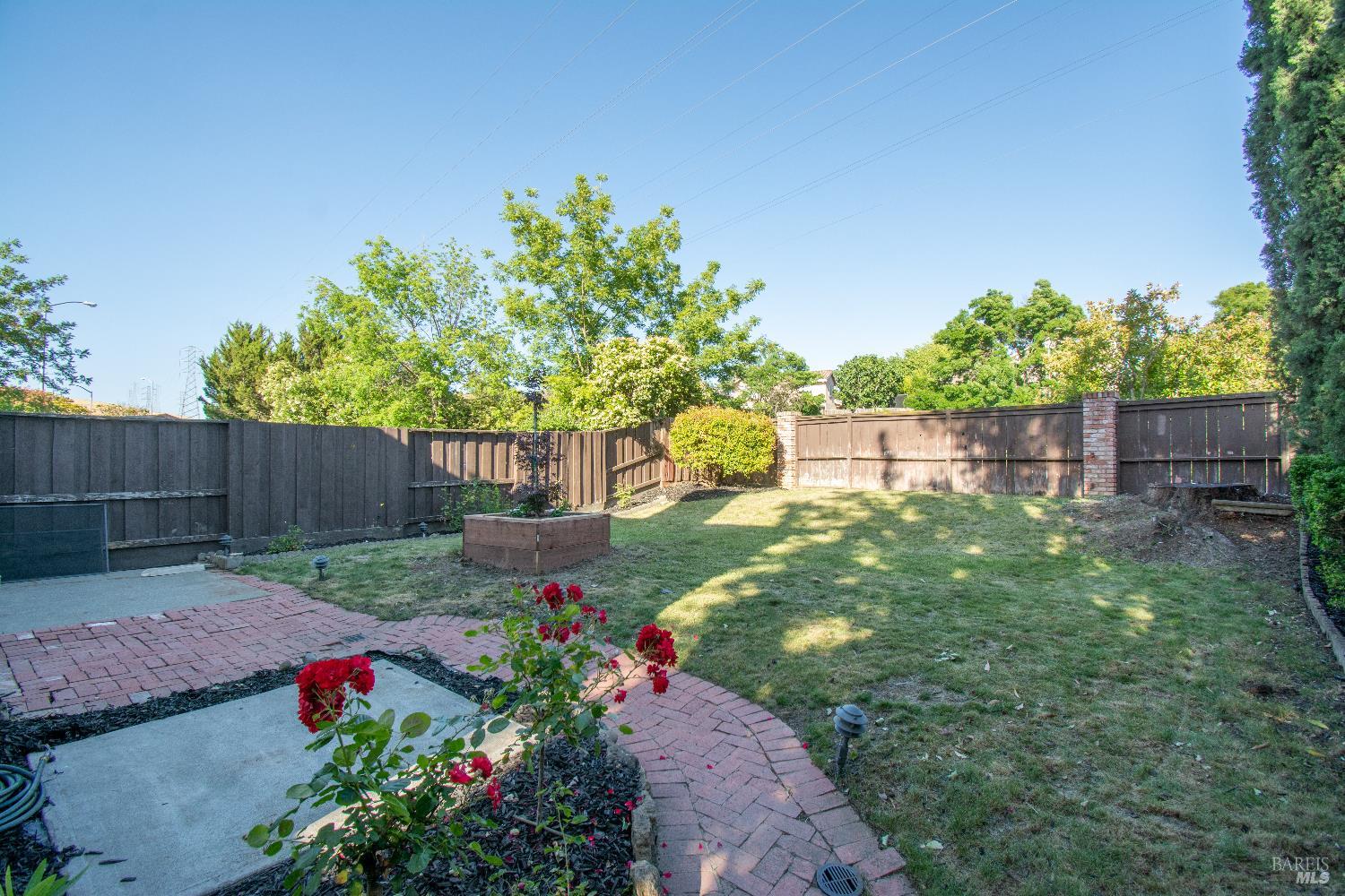 Detail Gallery Image 50 of 51 For 1986 Larchmont Cir, Fairfield,  CA 94534 - 3 Beds | 2/1 Baths