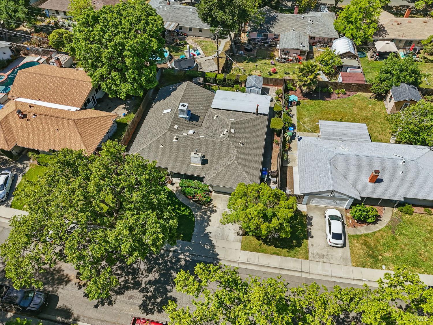Detail Gallery Image 43 of 52 For 1233 Lincoln St, Fairfield,  CA 94533 - 4 Beds | 3 Baths