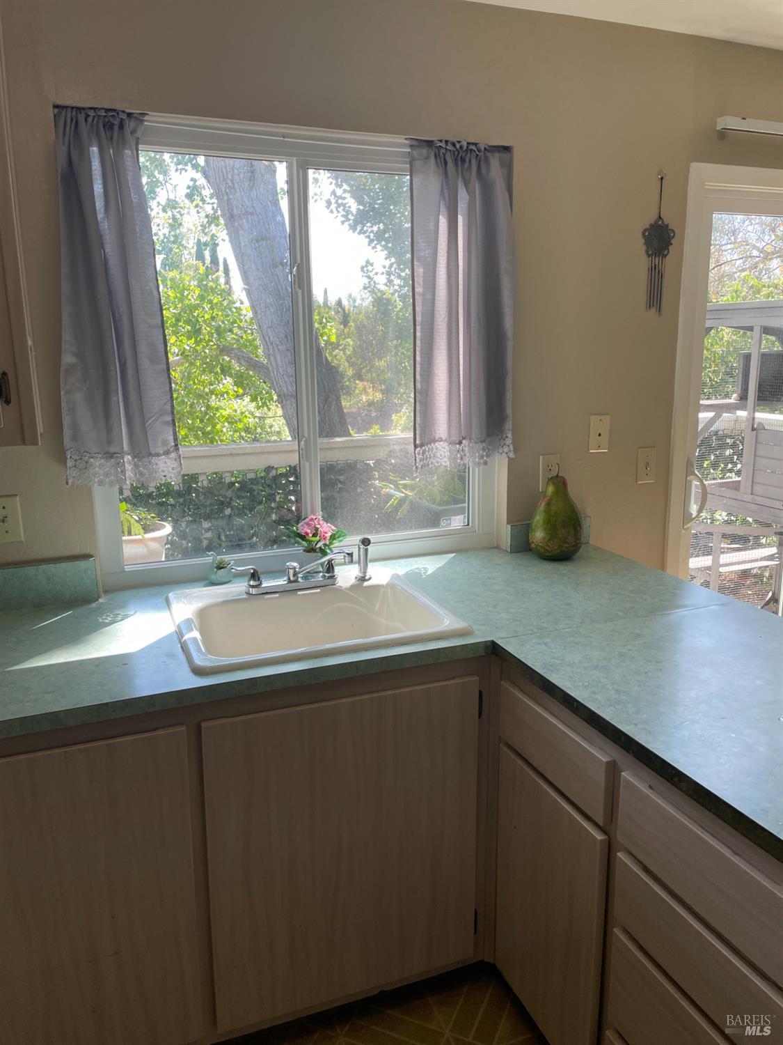 Warwick Drive #86, Benicia, California image 4