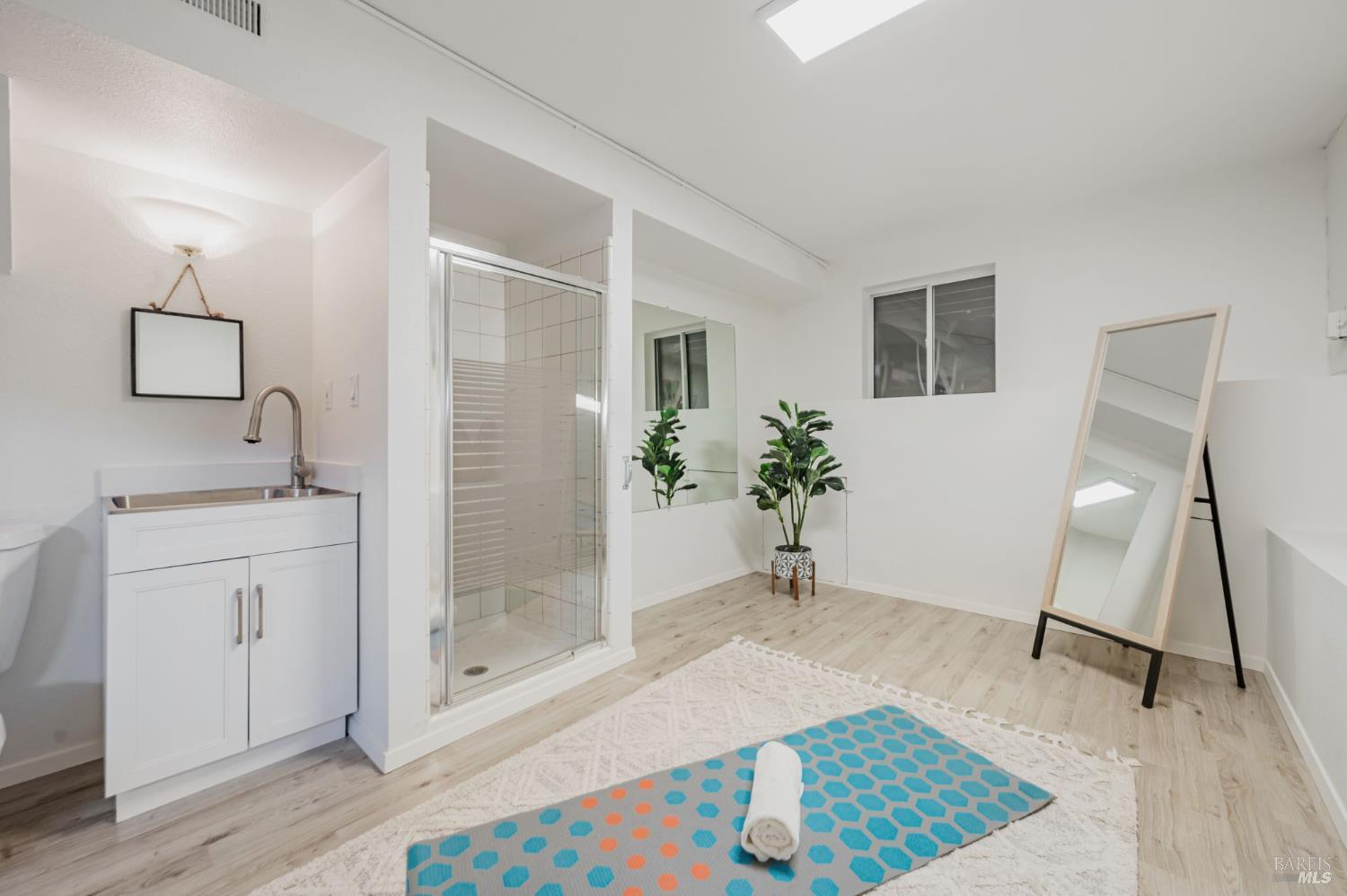 Detail Gallery Image 51 of 60 For 55 Tamalpais Rd, Kentfield,  CA 94904 - 4 Beds | 4 Baths