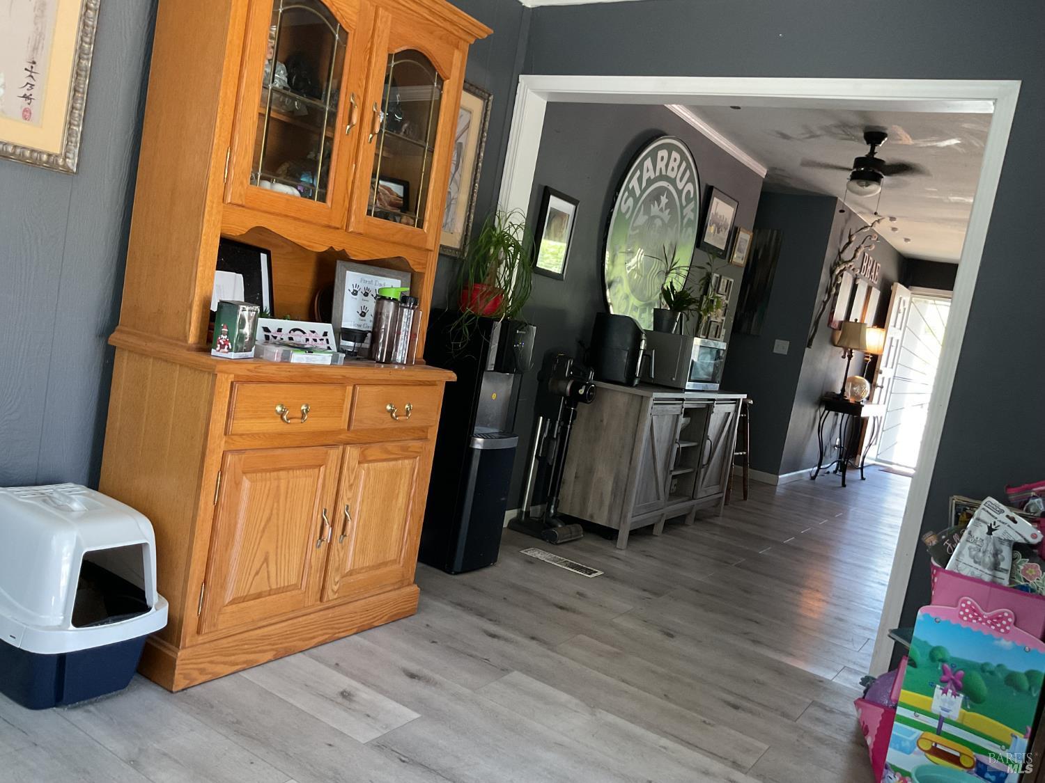 Detail Gallery Image 10 of 30 For 588 Pebble Way, Clearlake Oaks,  CA 95423 - 3 Beds | 2 Baths
