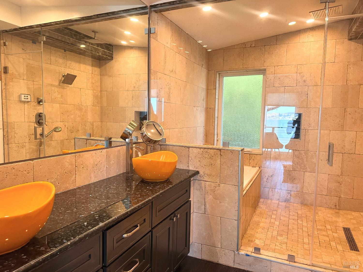 Detail Gallery Image 46 of 53 For 5148 E Paradise Dr, Corte Madera,  CA 94925 - 5 Beds | 5 Baths