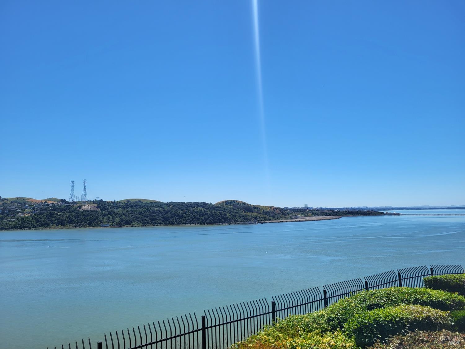 Detail Gallery Image 33 of 36 For 170 Moonraker Ct, Vallejo,  CA 94590 - 3 Beds | 2 Baths