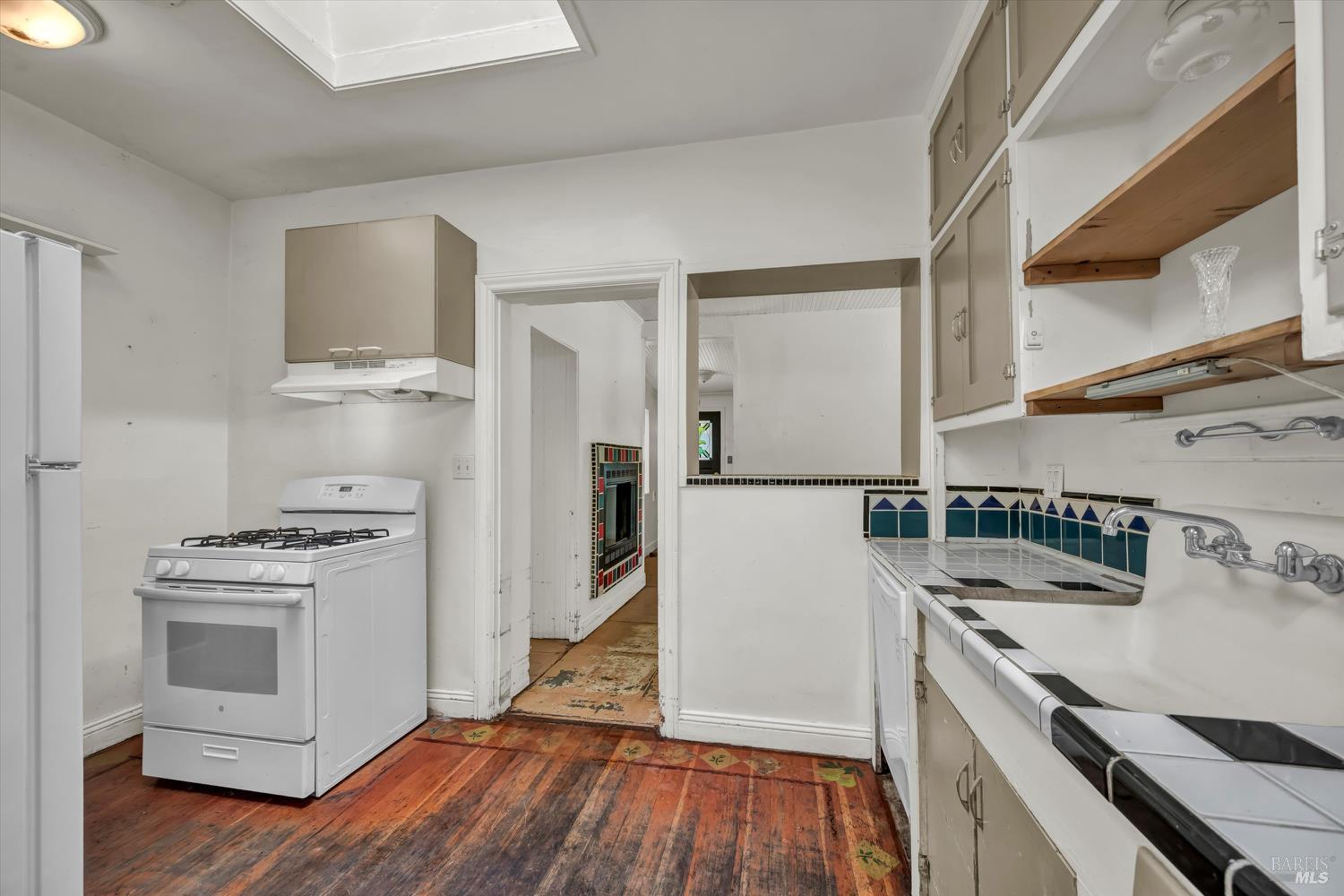 Detail Gallery Image 8 of 28 For 21345 Bush St, Middletown,  CA 95461 - 2 Beds | 1 Baths