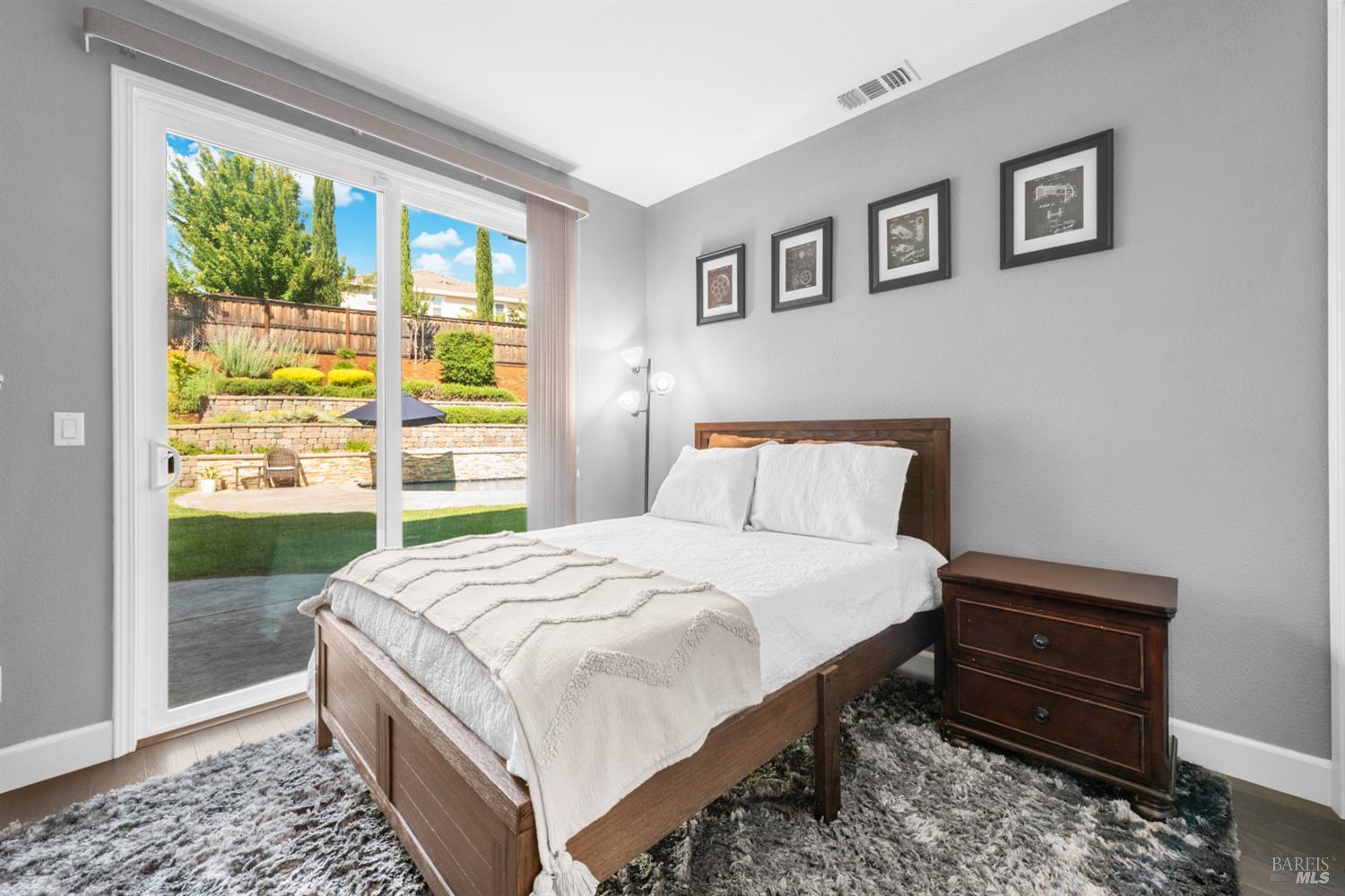 Detail Gallery Image 30 of 66 For 4012 Jade Crest Hill Way, Vacaville,  CA 95688 - 6 Beds | 4/1 Baths