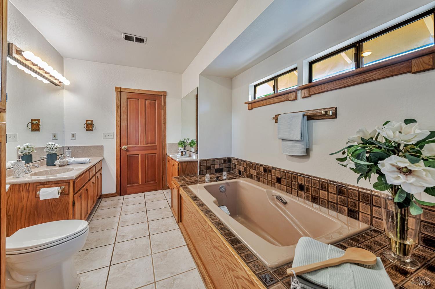 Detail Gallery Image 18 of 41 For 8053 Speer Ranch Rd, Forestville,  CA 95436 - 3 Beds | 3/1 Baths