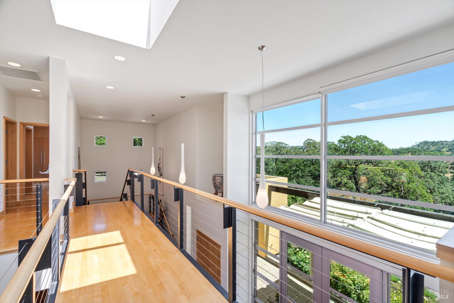 Detail Gallery Image 32 of 54 For 48 Longhorn Ridge Rd, Napa,  CA 94558 - 3 Beds | 3/1 Baths