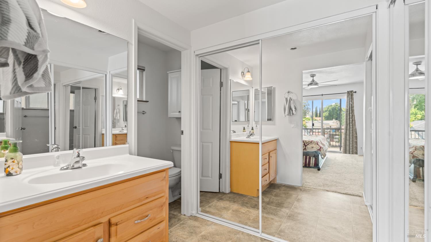 Detail Gallery Image 24 of 38 For 1192 Devonshire Dr, Vacaville,  CA 95687 - 4 Beds | 2/1 Baths
