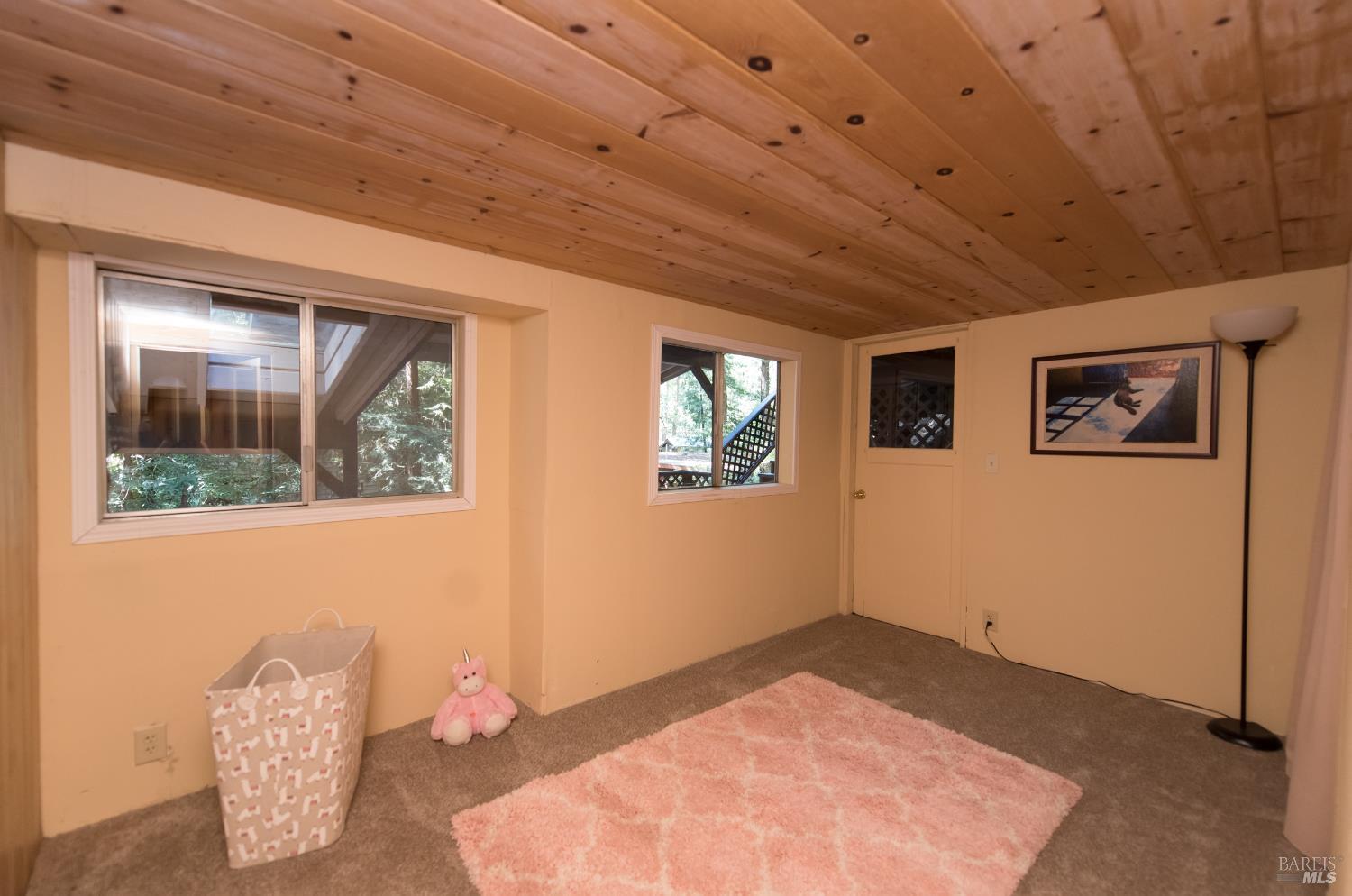 Detail Gallery Image 37 of 49 For 11917 Laurel Ave, Forestville,  CA 95436 - 3 Beds | 3 Baths