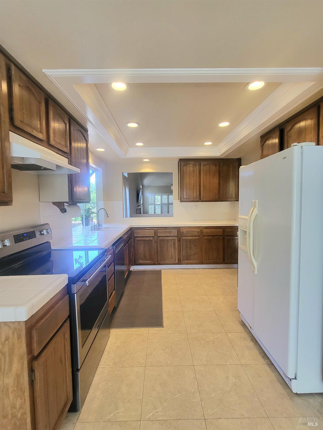 Detail Gallery Image 12 of 36 For 170 Moonraker Ct, Vallejo,  CA 94590 - 3 Beds | 2 Baths