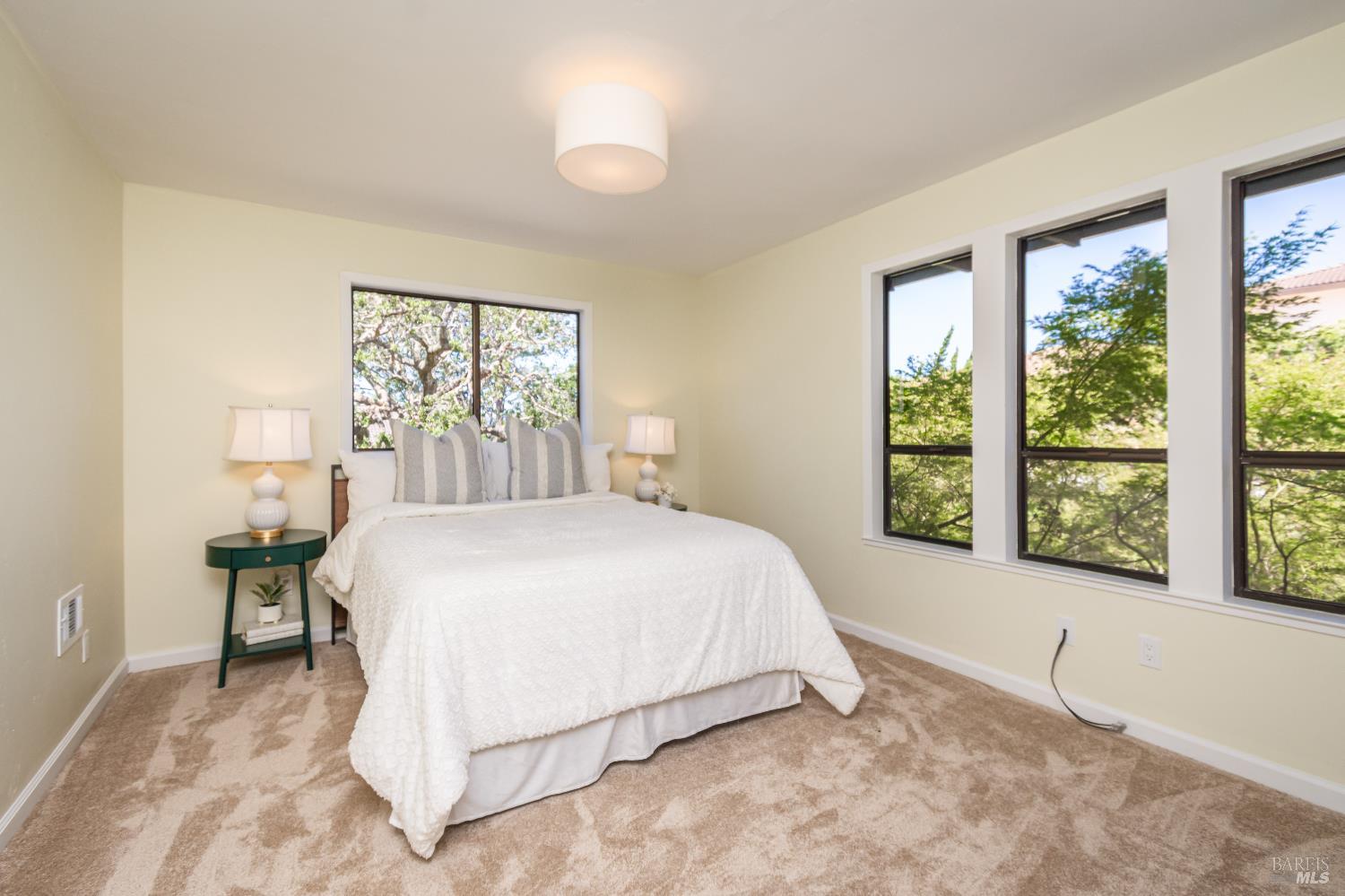 Detail Gallery Image 48 of 79 For 1043 La Quinta Ct, Napa,  CA 94559 - 4 Beds | 3/1 Baths