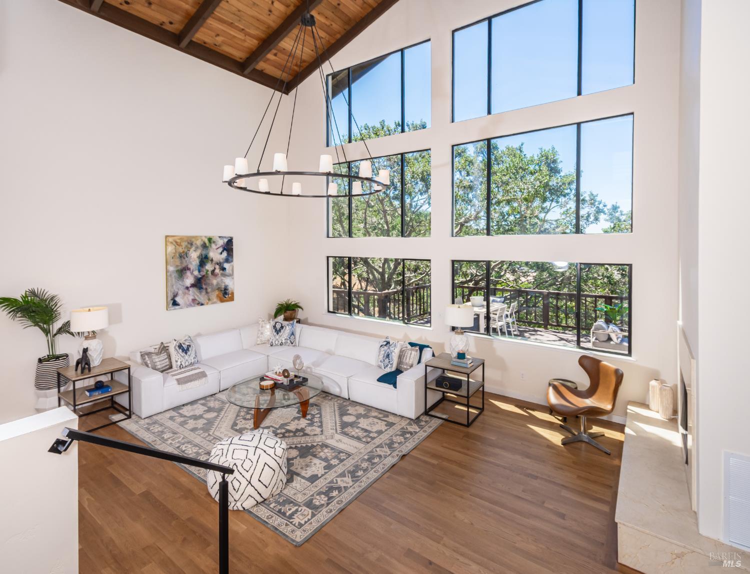 Detail Gallery Image 11 of 79 For 1043 La Quinta Ct, Napa,  CA 94559 - 4 Beds | 3/1 Baths