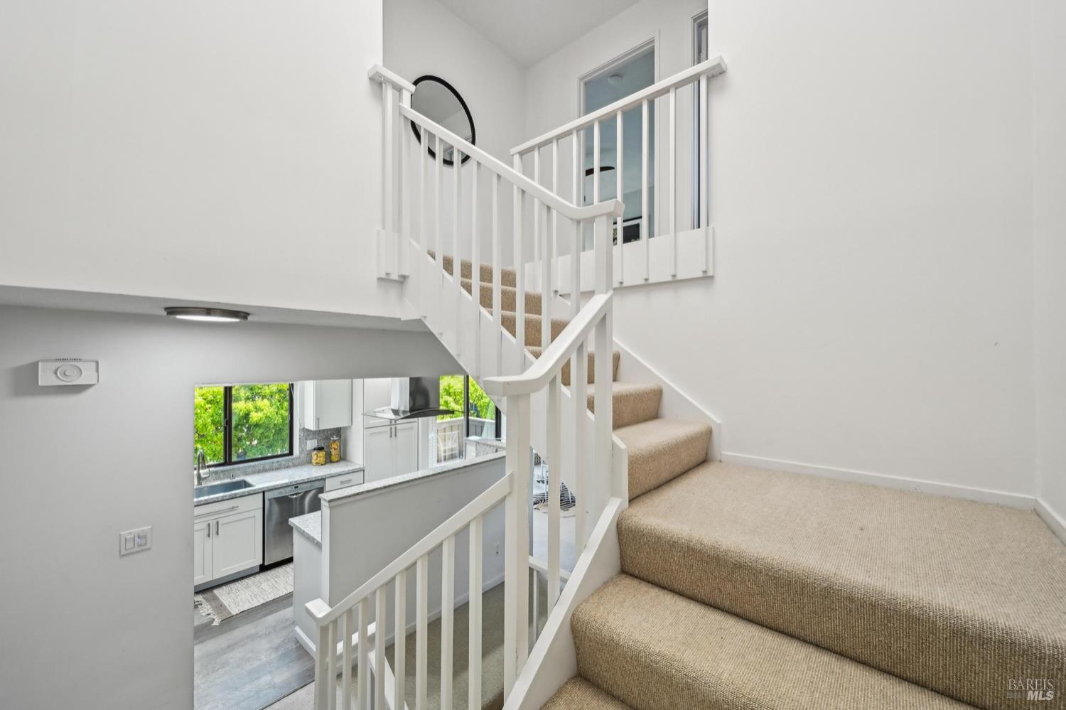Detail Gallery Image 30 of 54 For 239 Knollwood Dr, San Rafael,  CA 94901 - 2 Beds | 2/1 Baths