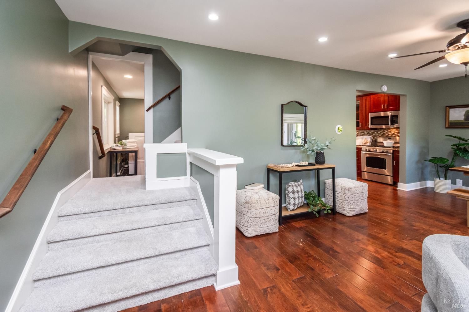 Detail Gallery Image 14 of 53 For 225 Berna Ave, Napa,  CA 94559 - 3 Beds | 2/1 Baths
