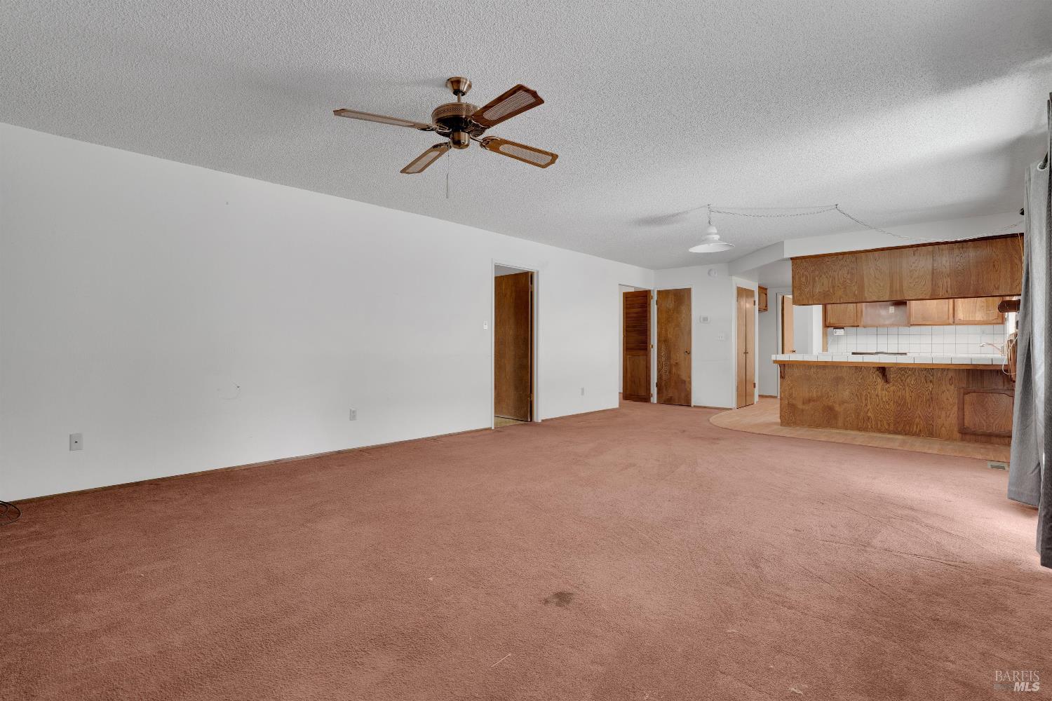 Detail Gallery Image 13 of 45 For 4009 Rimrock Dr, Antioch,  CA 94509 - 4 Beds | 2/1 Baths