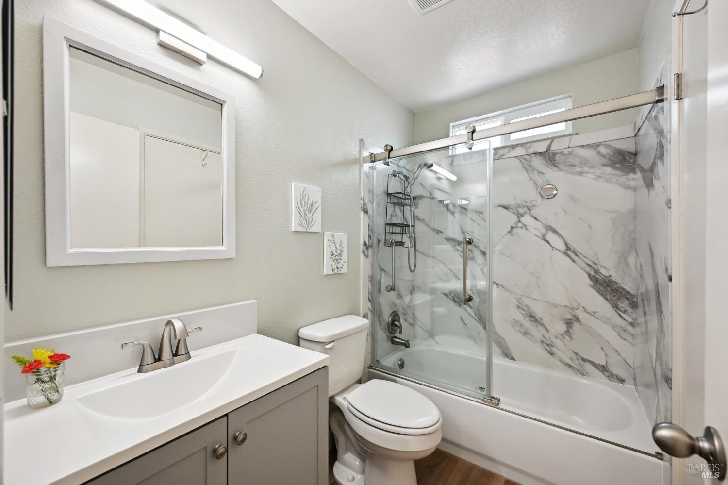 Detail Gallery Image 22 of 39 For 1408 Serpilio Way, Petaluma,  CA 94954 - 3 Beds | 2 Baths