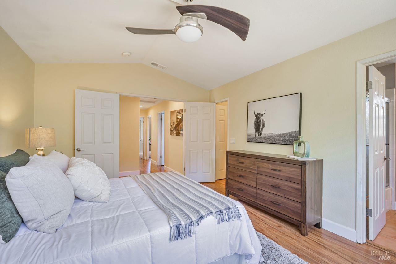 Detail Gallery Image 26 of 44 For 119 Philip Dr, Healdsburg,  CA 95448 - 4 Beds | 2/1 Baths