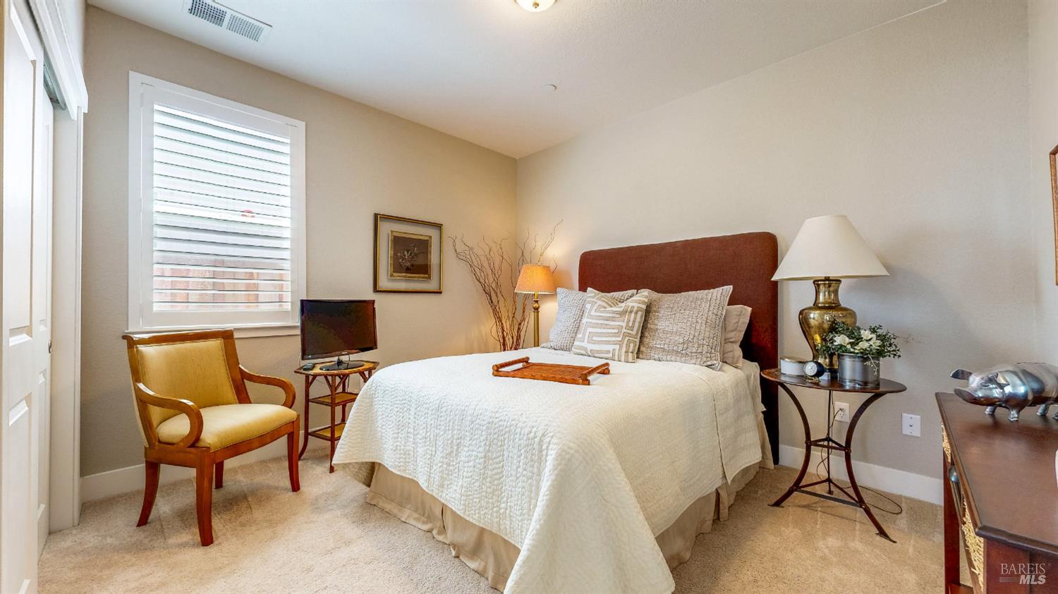 Detail Gallery Image 28 of 49 For 1431 Acorn Way, Windsor,  CA 95492 - 2 Beds | 2 Baths