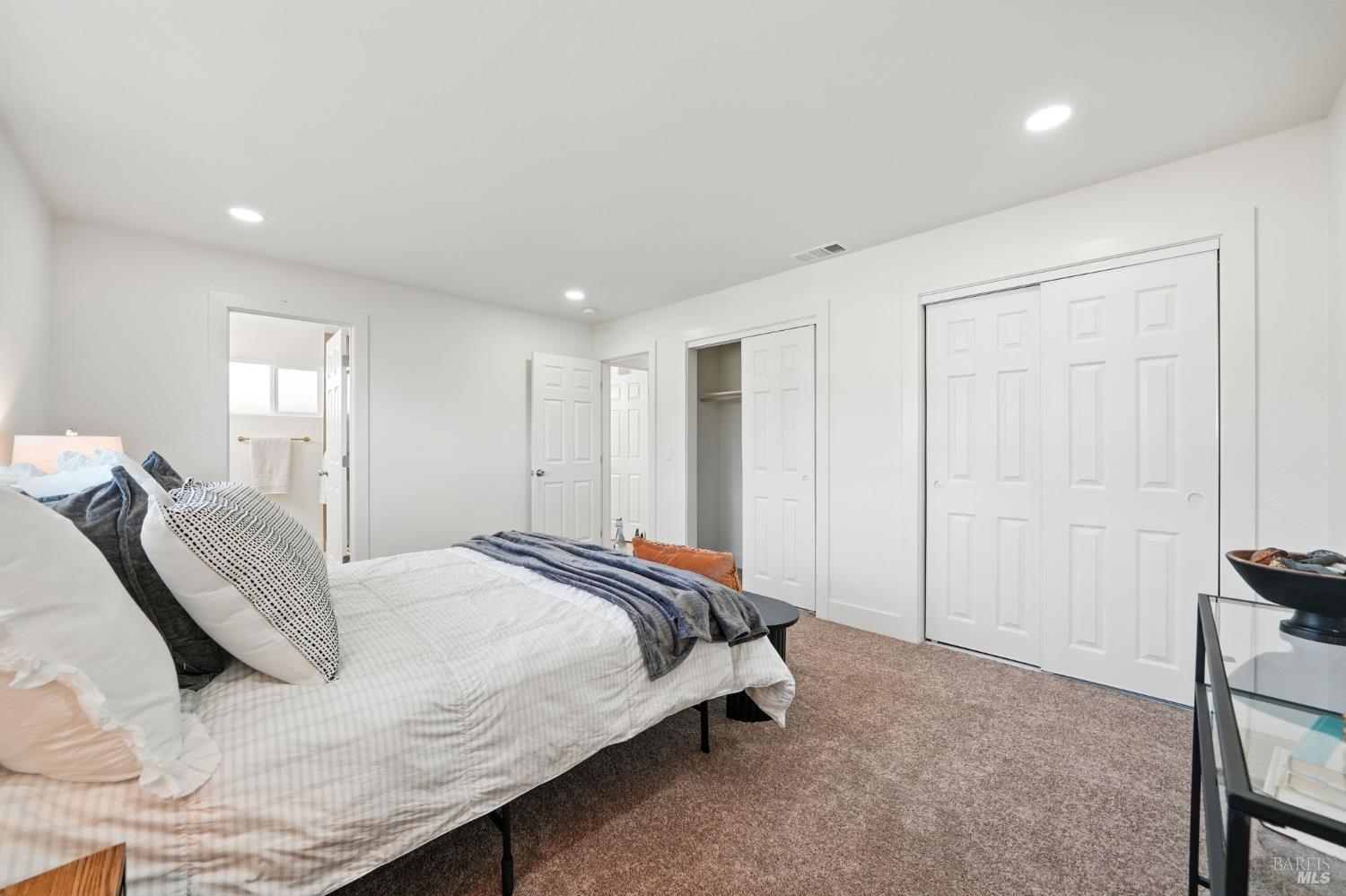 Detail Gallery Image 13 of 28 For 2790 Vista Grande Unkn, Fairfield,  CA 94534 - 3 Beds | 2 Baths
