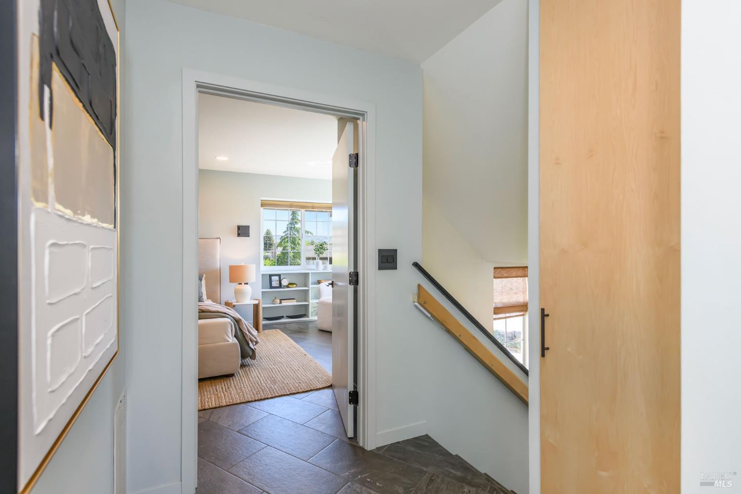 Detail Gallery Image 27 of 50 For 1721 Northstar Dr, Petaluma,  CA 94954 - 3 Beds | 2/1 Baths