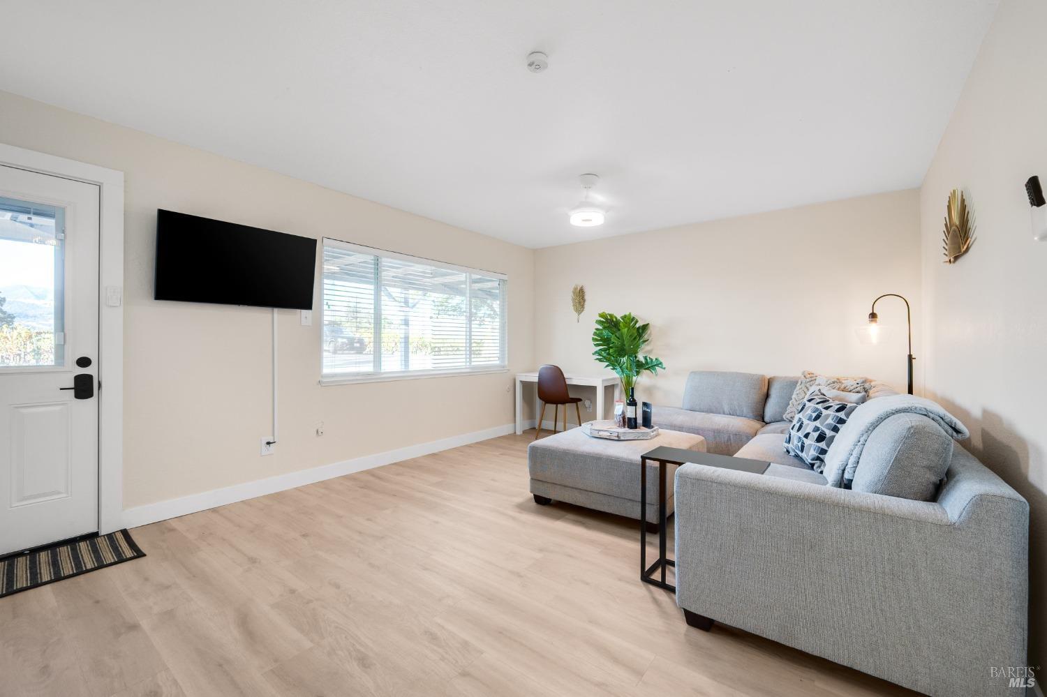 Detail Gallery Image 62 of 82 For 725 Lytton Station Rd, Healdsburg,  CA 95448 - – Beds | – Baths
