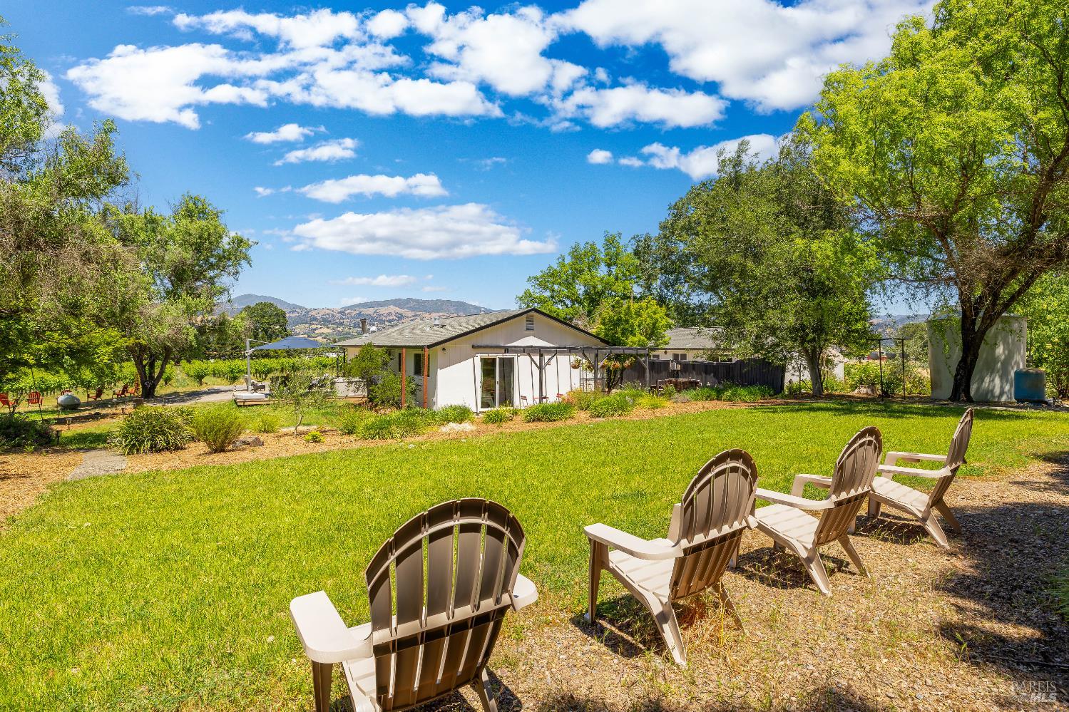 Detail Gallery Image 30 of 82 For 725 Lytton Station Rd, Healdsburg,  CA 95448 - 7 Beds | 5 Baths