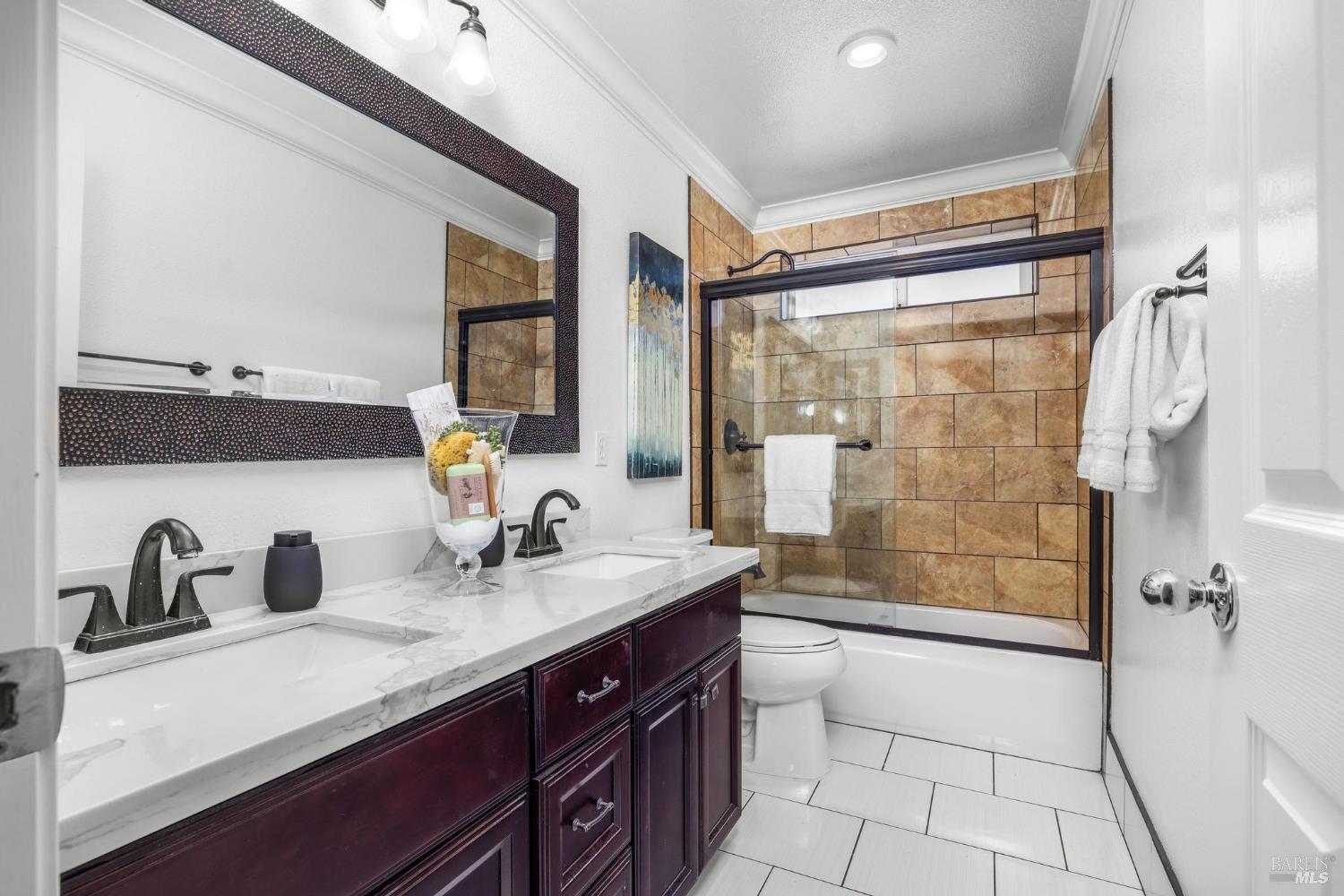 Detail Gallery Image 41 of 64 For 1101 Wildplum Ct, Vacaville,  CA 95687 - 6 Beds | 3 Baths