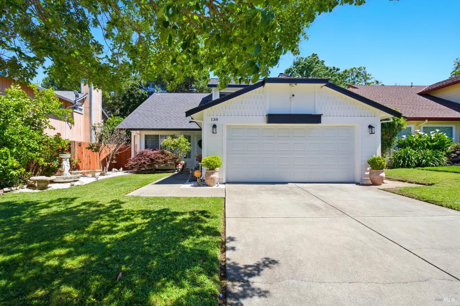 Detail Gallery Image 1 of 49 For 138 Nicole Way, Vallejo,  CA 94589 - 3 Beds | 2/1 Baths