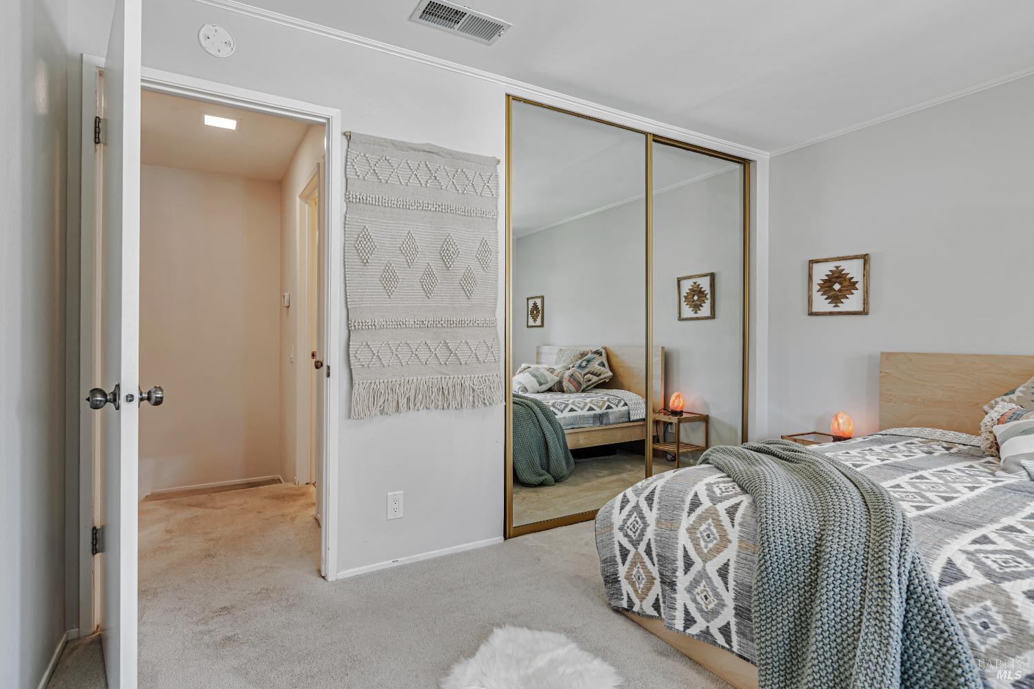 Detail Gallery Image 20 of 33 For 111 Cheda Ln, Novato,  CA 94947 - 2 Beds | 1 Baths