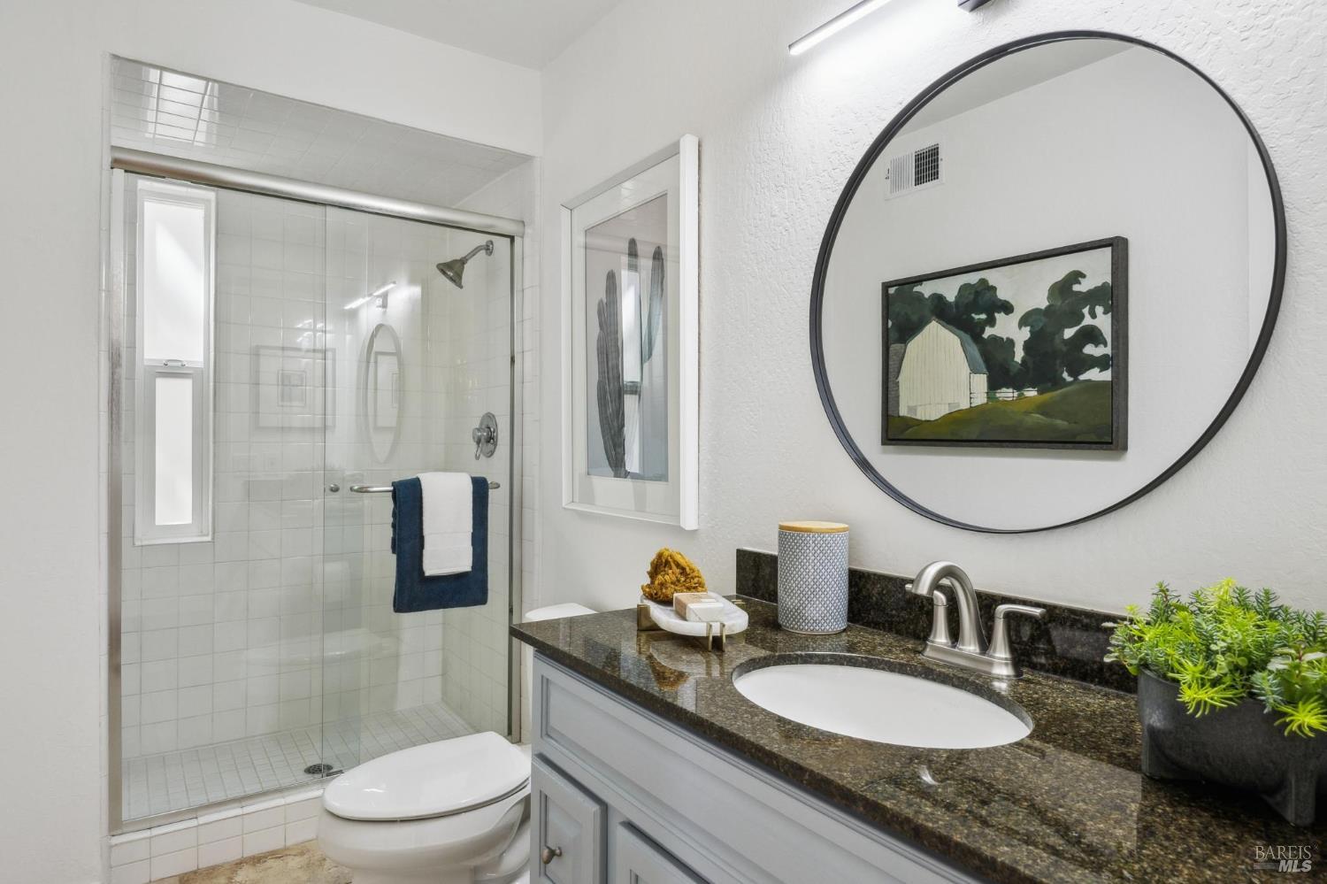 Detail Gallery Image 35 of 46 For 15 Harbor Oak Dr #12,  Tiburon,  CA 94920 - 2 Beds | 2 Baths