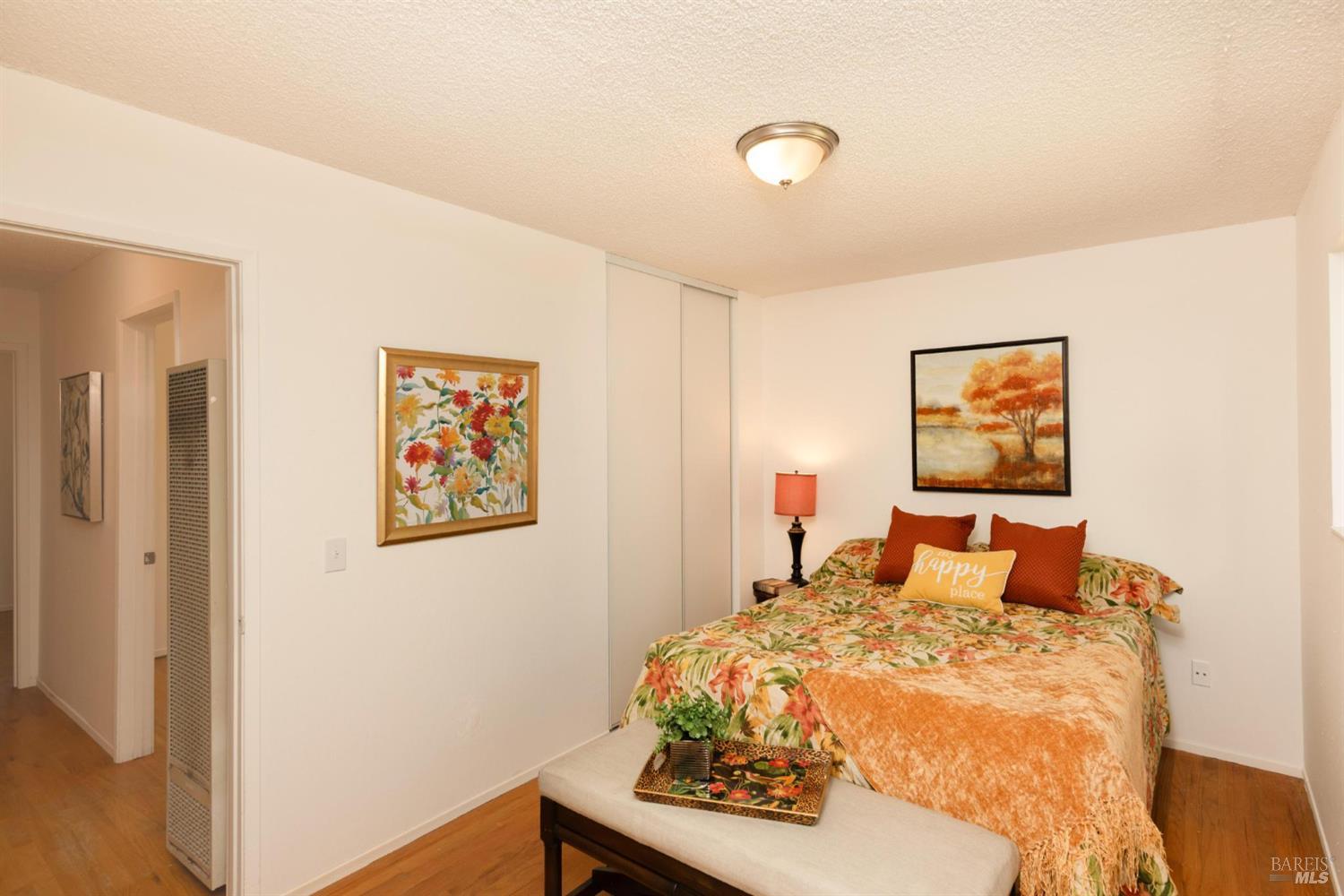 Detail Gallery Image 19 of 24 For 556 Baron Dr, Rohnert Park,  CA 94928 - 4 Beds | 2 Baths