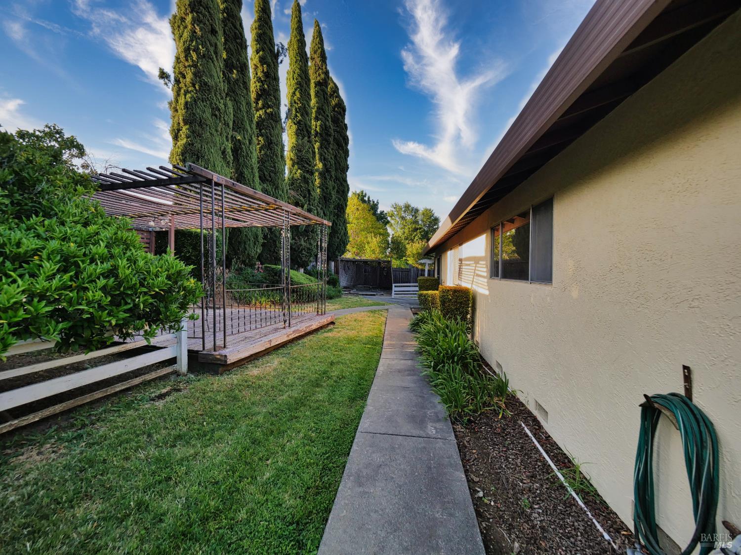 Detail Gallery Image 21 of 30 For 2136 Alturas Ct, Fairfield,  CA 94534 - 3 Beds | 2 Baths