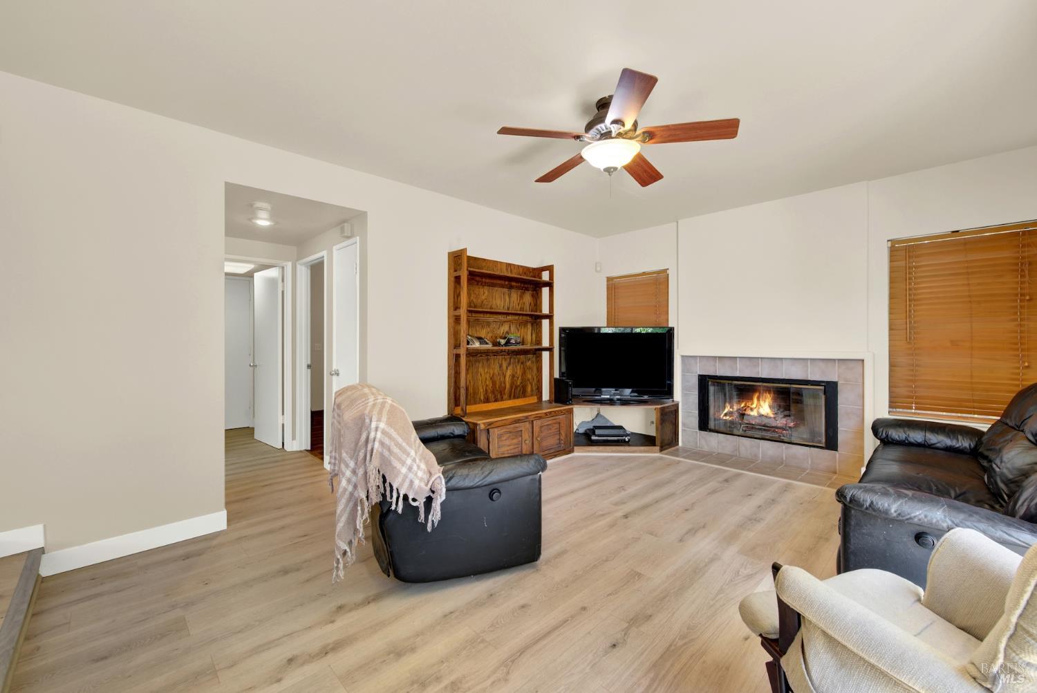 Detail Gallery Image 30 of 80 For 3327 Colonial Ct, Fairfield,  CA 94534 - 4 Beds | 3 Baths