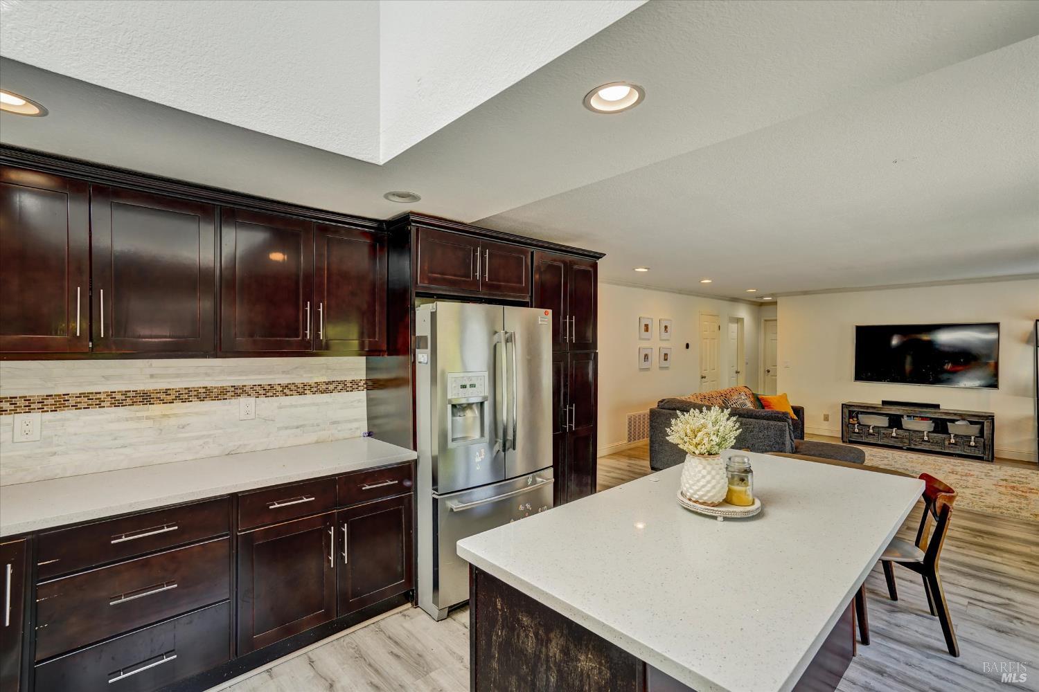 Detail Gallery Image 15 of 48 For 683 Chardonnay Dr, Fremont,  CA 94539 - 4 Beds | 3 Baths