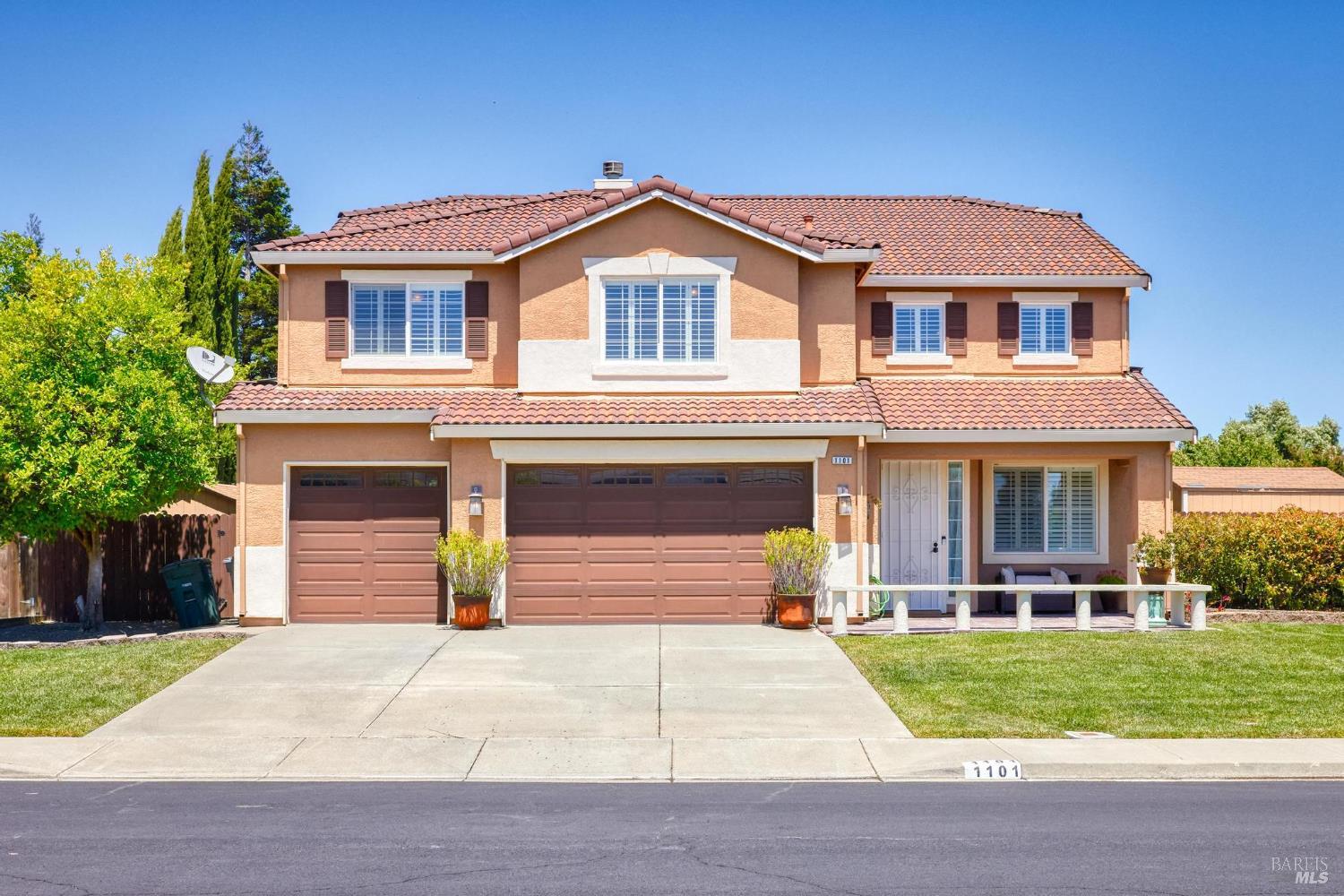 Detail Gallery Image 1 of 64 For 1101 Wildplum Ct, Vacaville,  CA 95687 - 6 Beds | 3 Baths